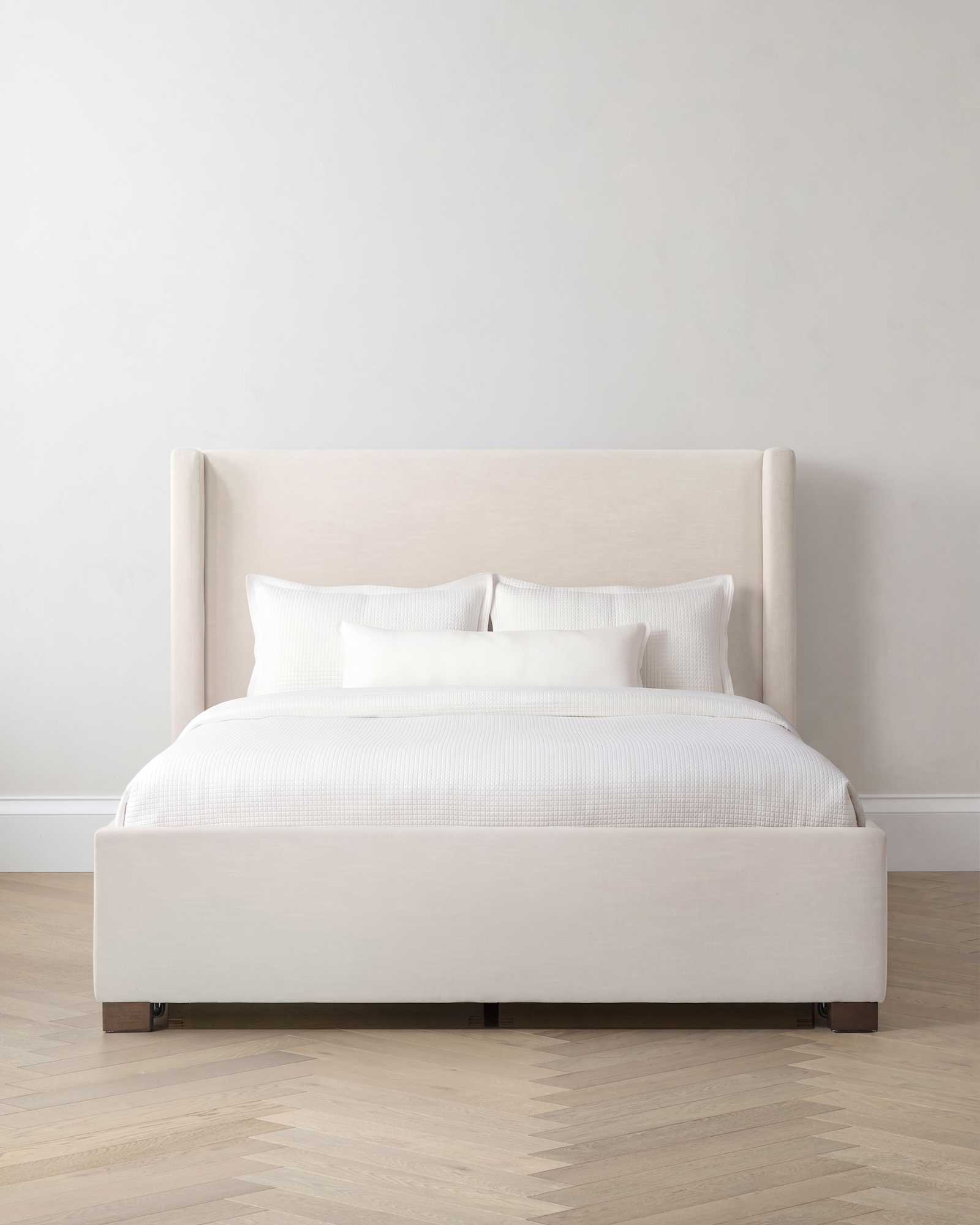 U-FURN-304-Hero