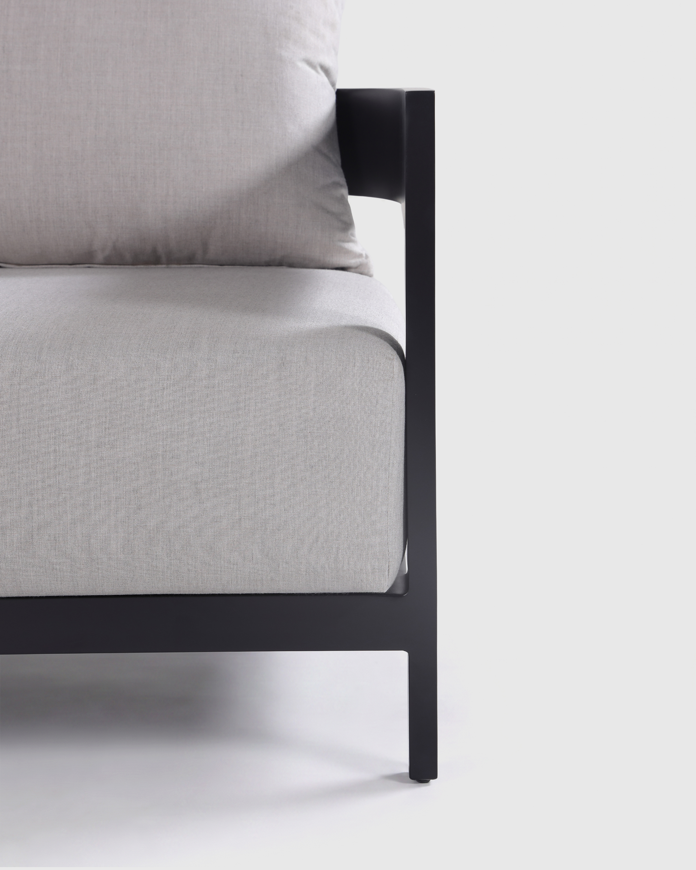 U-FURN-412-DARCHAA-05