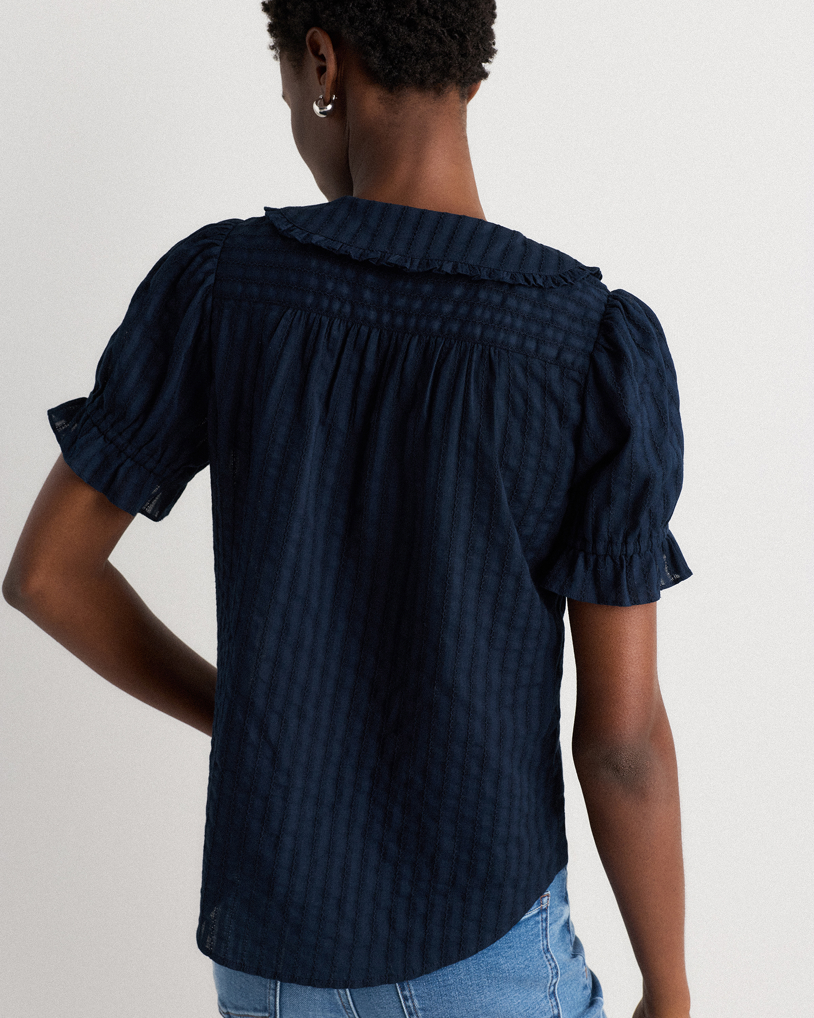 最終値下★Bed&amp;Breakfast Combed Broad Blouse Embroidered Cotton Ruffle Collar Long Sleeve Blouse in Solid Navy