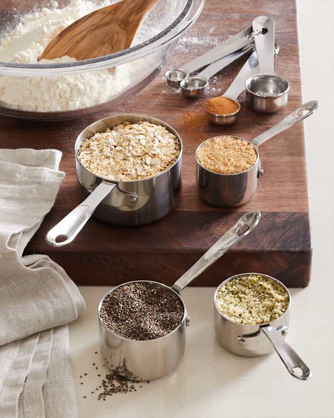 Kitchen MeasuringCupsAndSpoons 1026