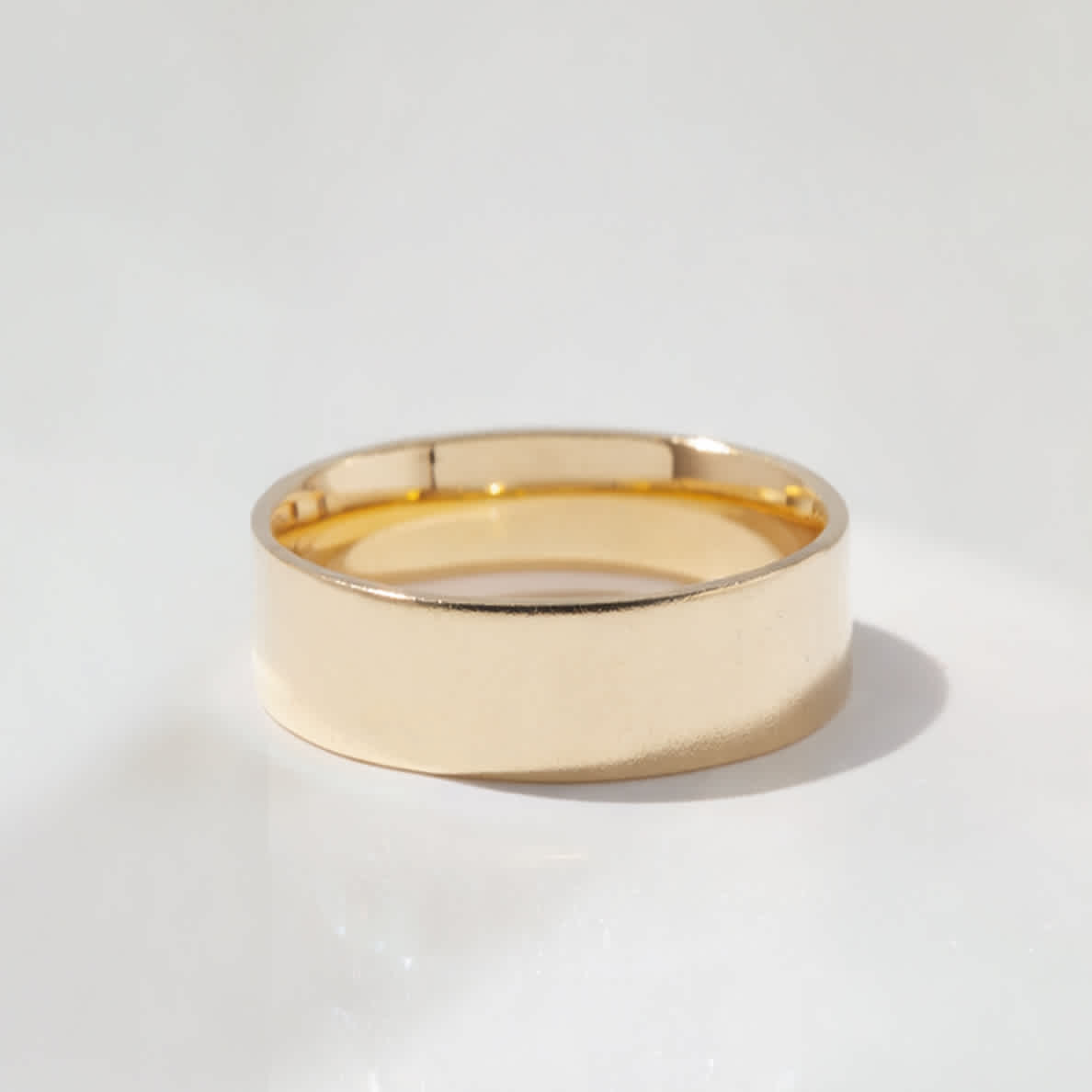 Wider bands fit tighter