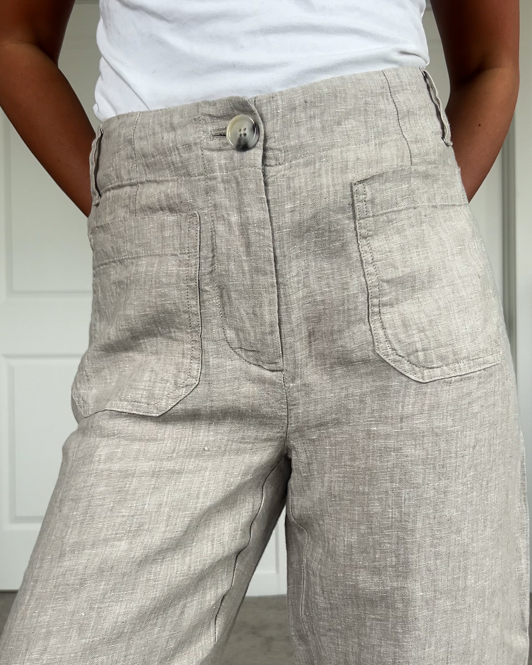 100% European Linen Patch Pocket Wide Leg Pants - PDP Video Thumbnail (Flax, 4x5)