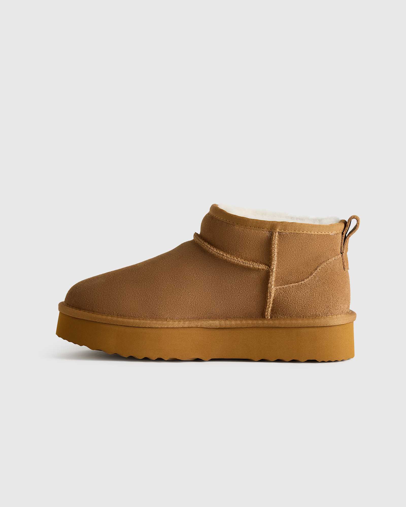 Boot Colouring Simple Australian Shearling Platform Mini Boot in Pecan