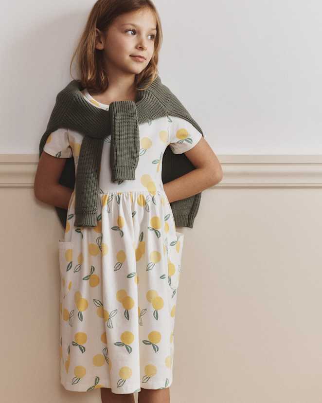Dresses Editorial 03-526 12 EDITED