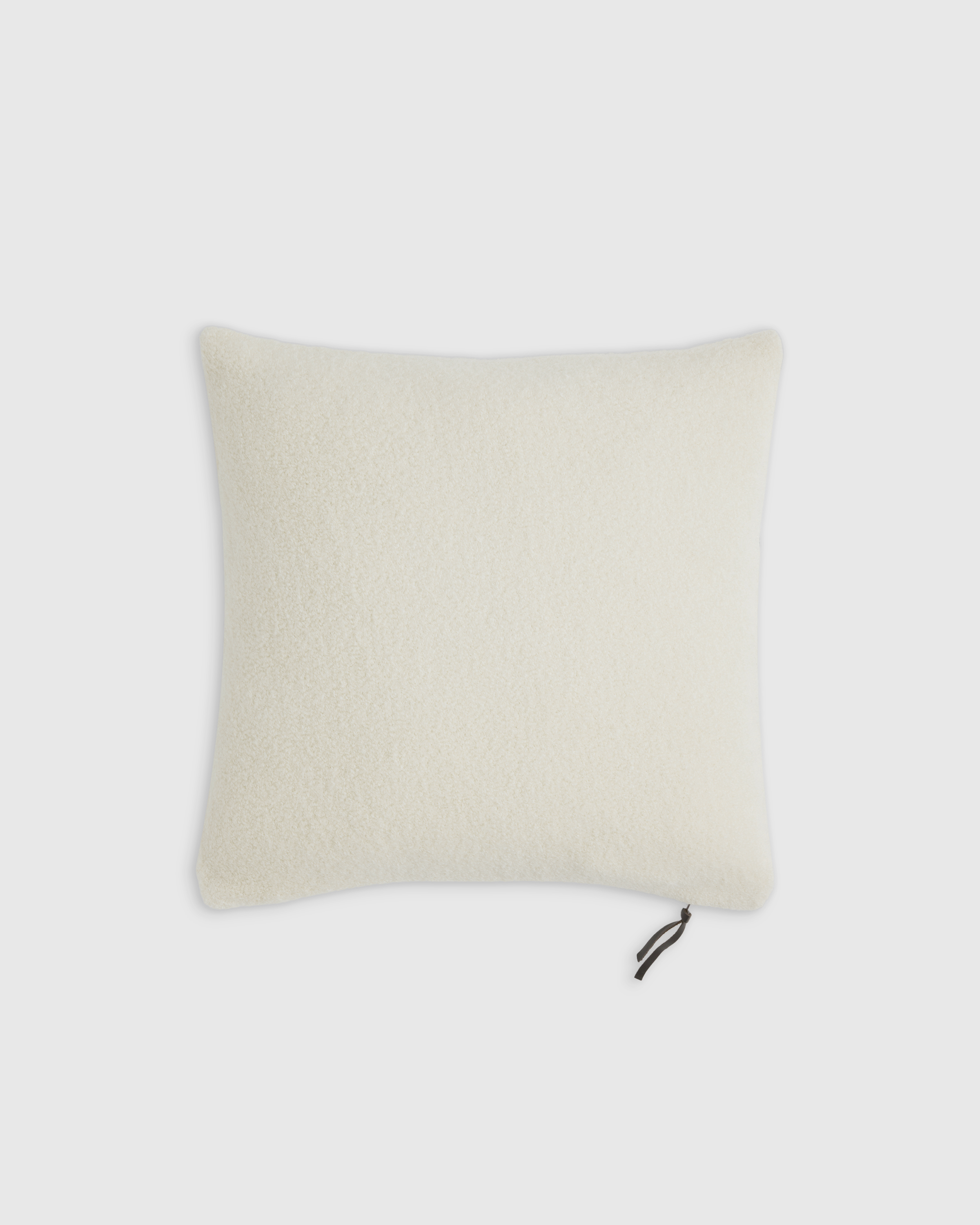 Ivory Housse de coussin en alpaga bouclé