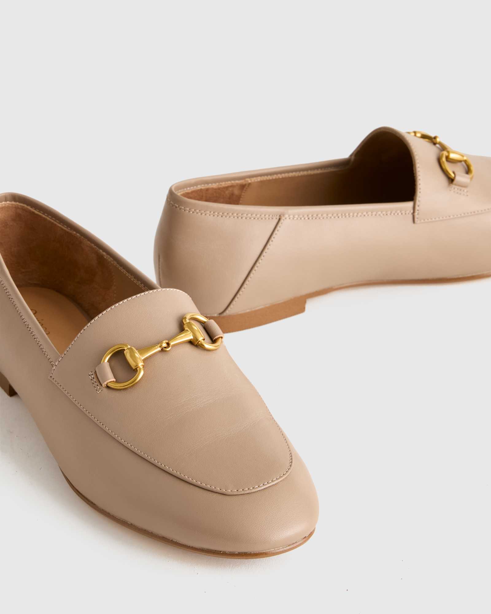 Quince horsebit loafer in tan