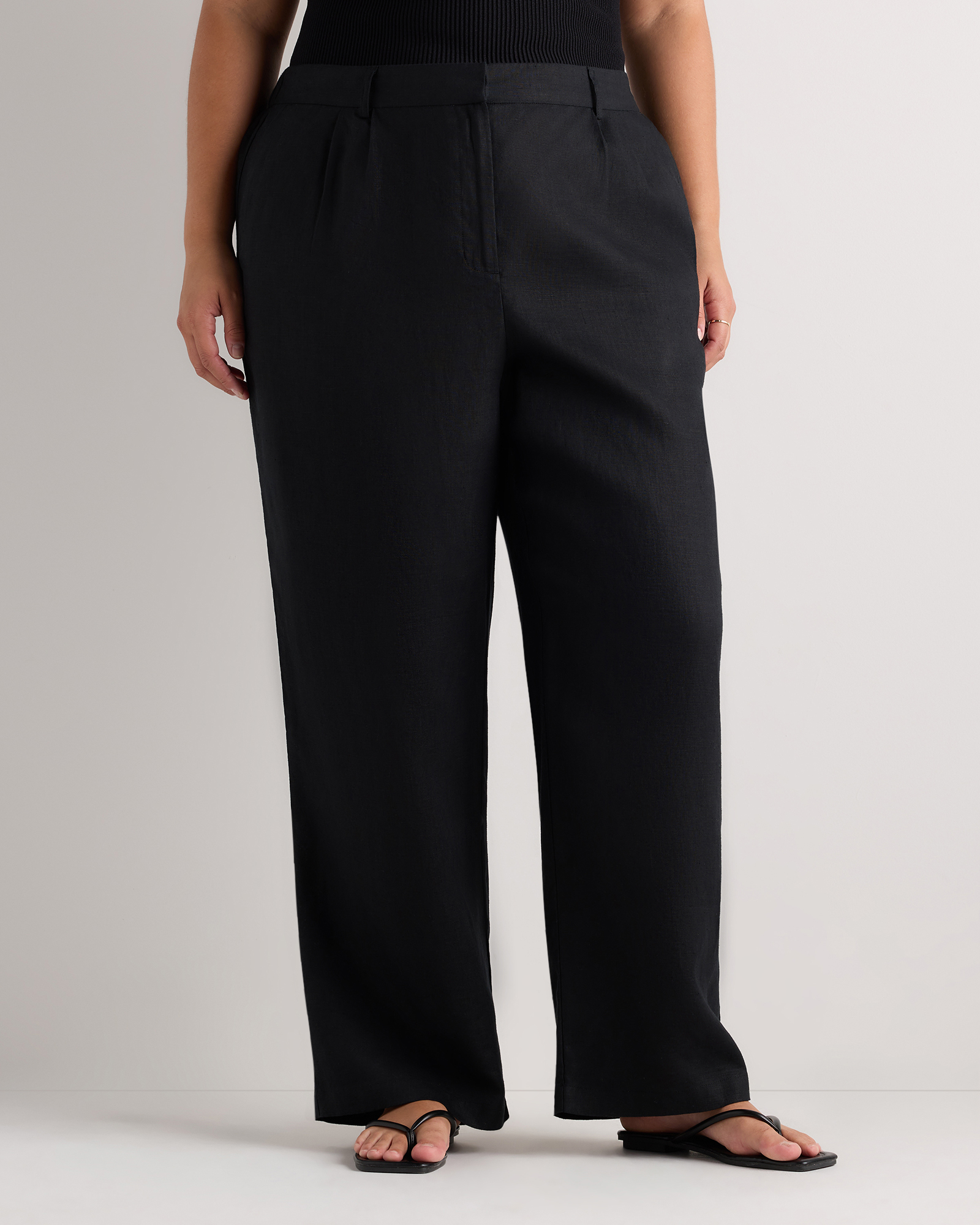 Black 100% European Linen Pleated Trouser