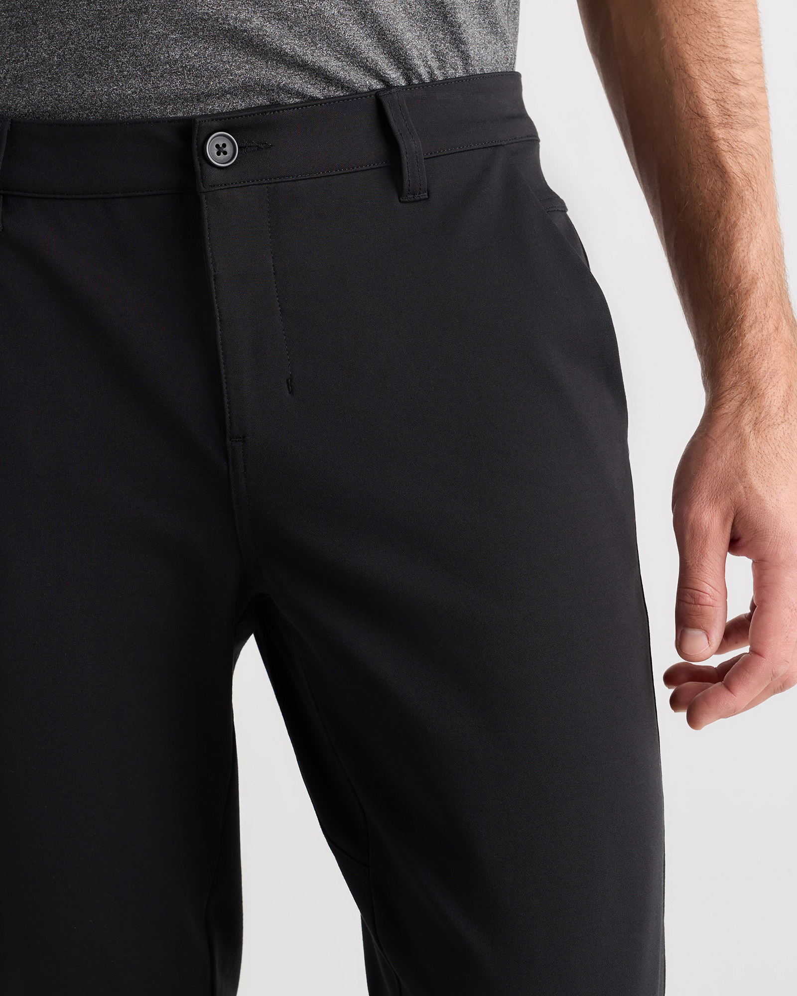 Clubhouse Tapered Golf Pant in Black