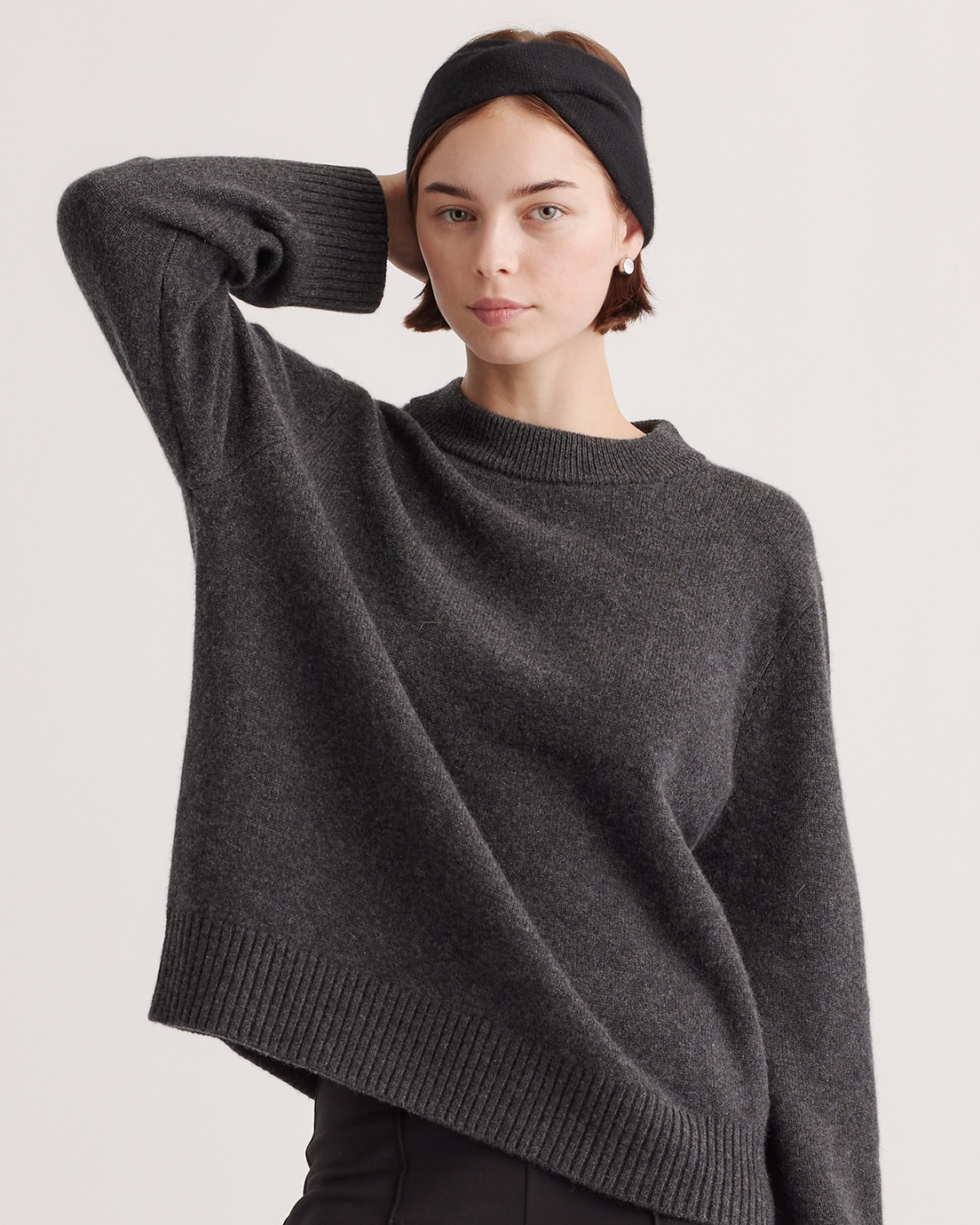 Mongolian Cashmere Twist Headband in Black - Main Image