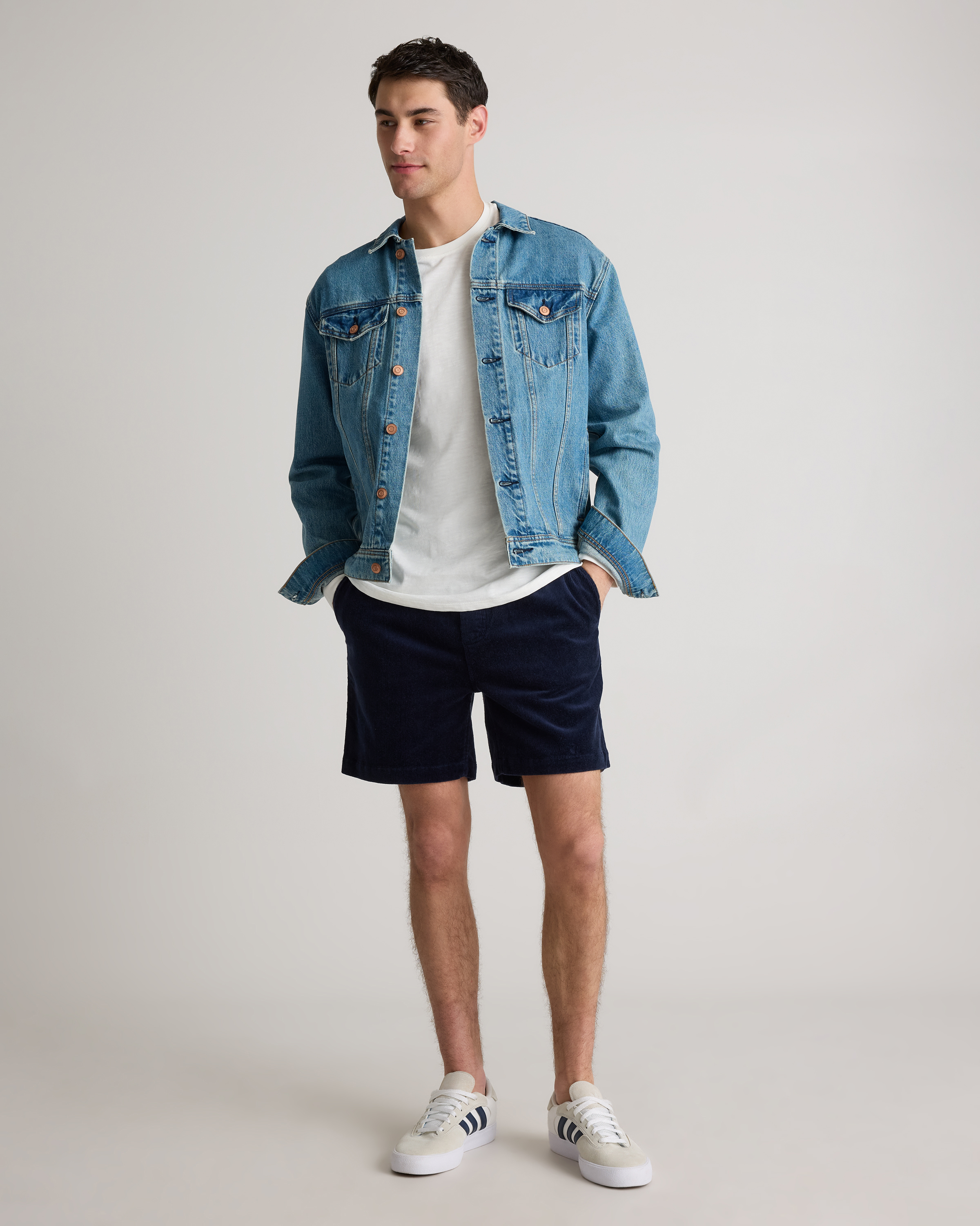 Organic Stretch Corduroy Short in Deep Navy