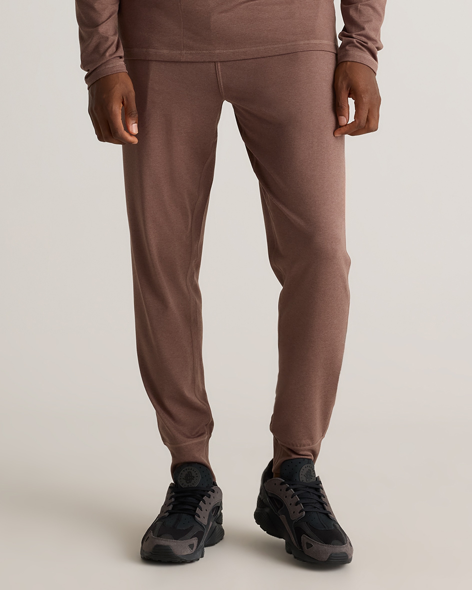 Quince Men's Flowknit Performance Jogger In Heather Sable