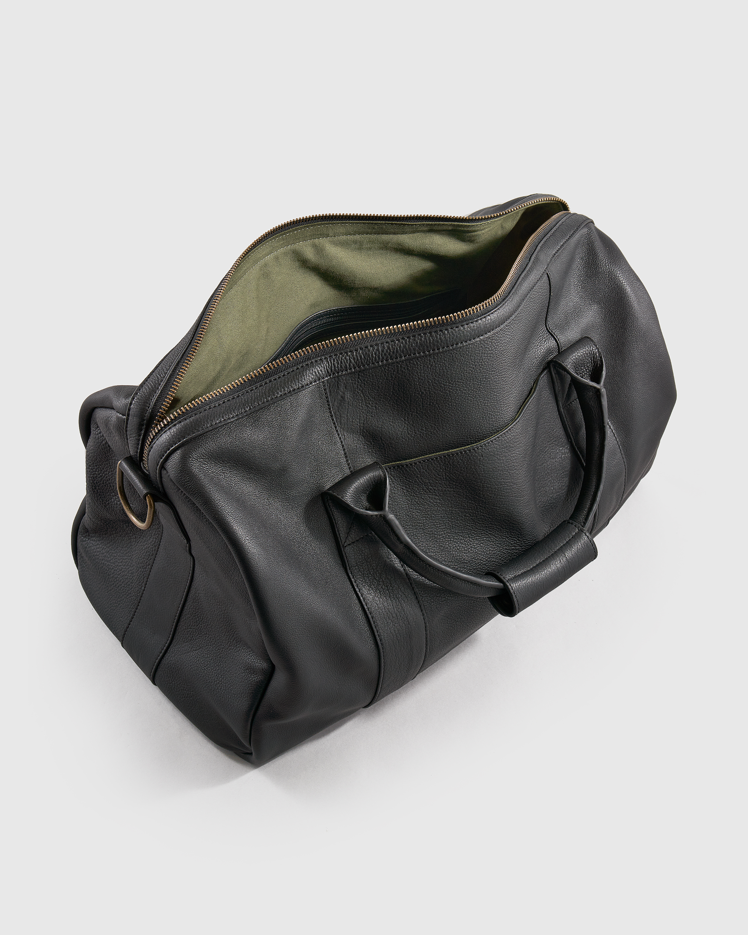 Nappa Leather Duffle Bag in Black | Quince Canada