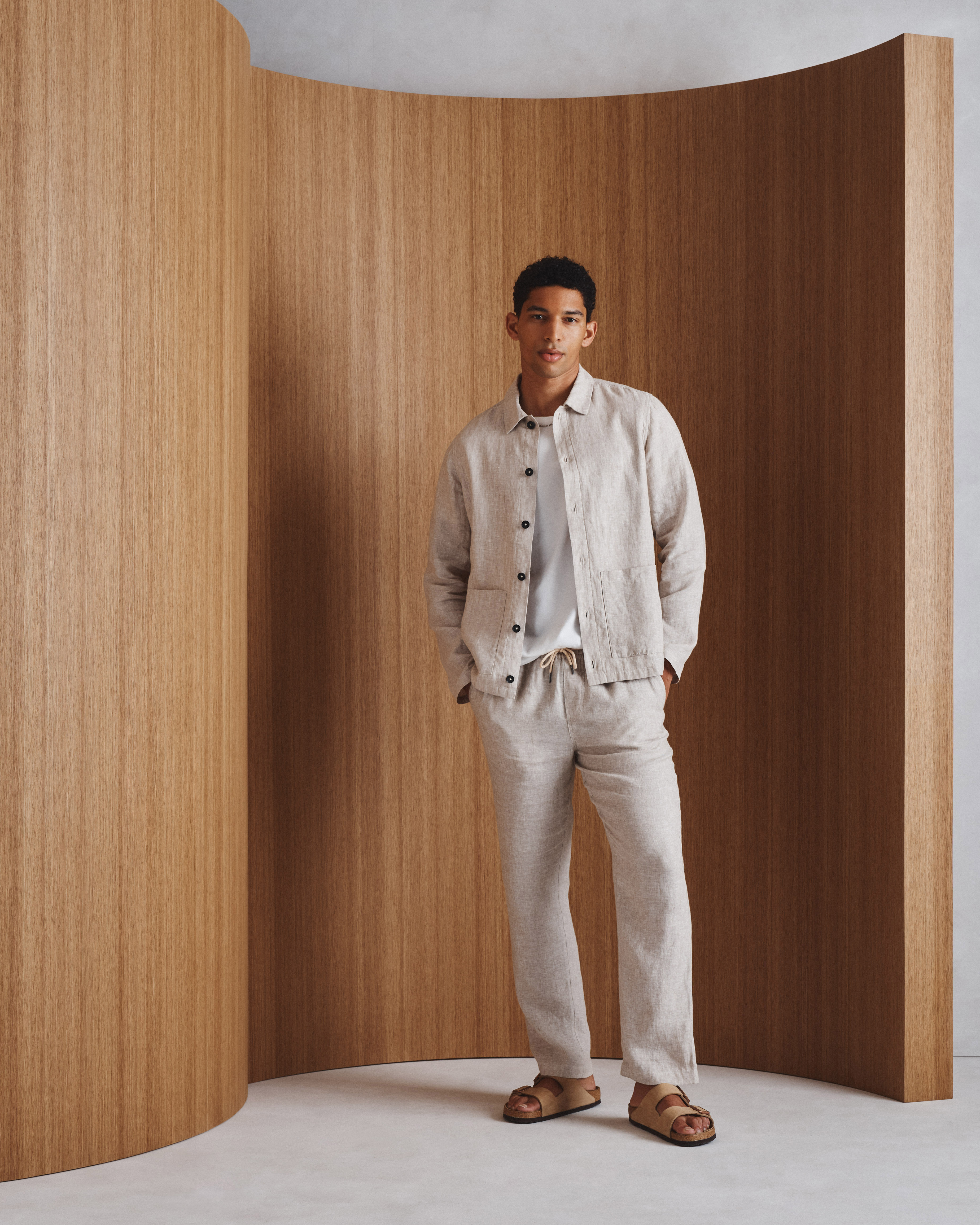 Performance Tech Ankle Pants