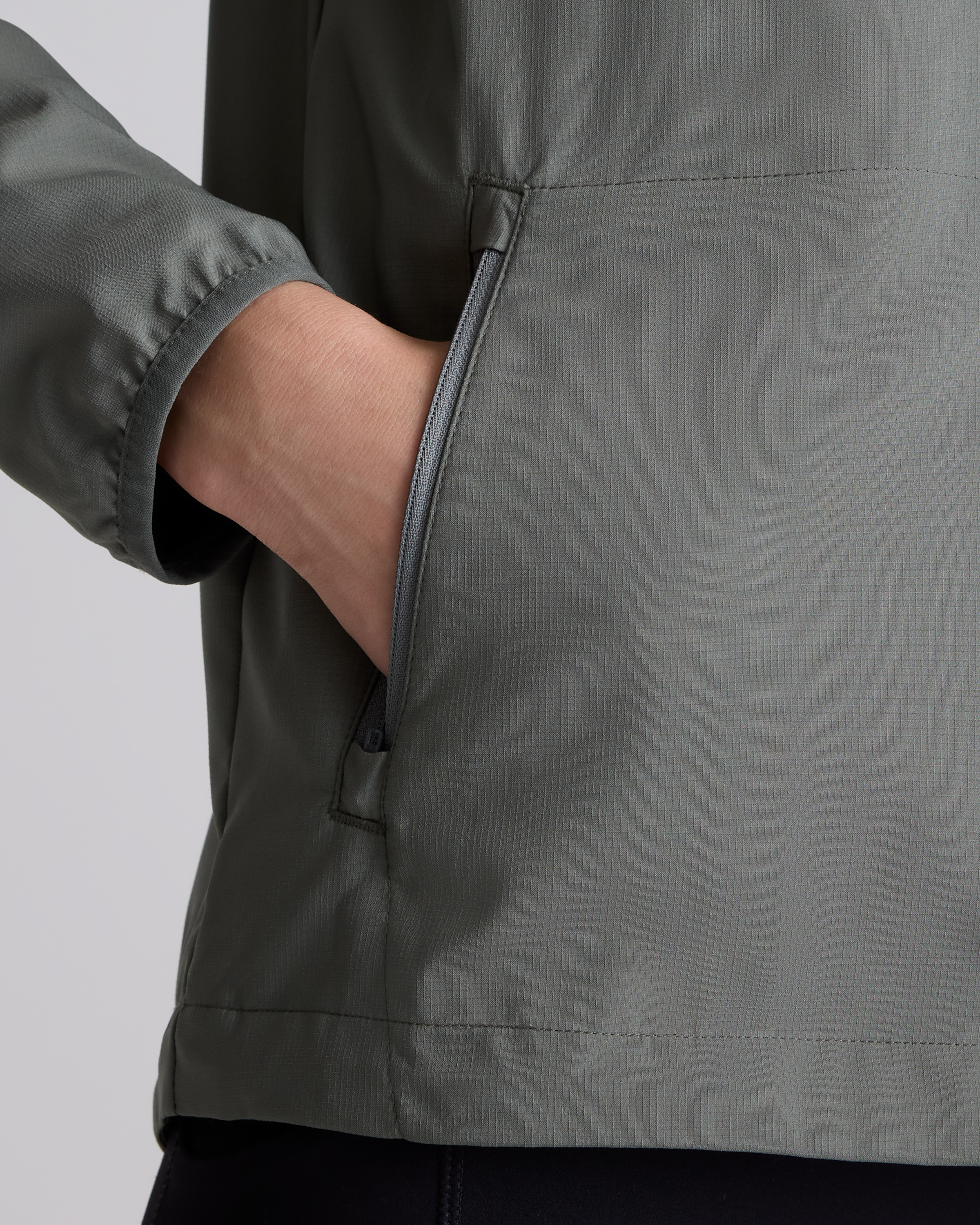 Micro Ripstop Packable Hike Jacket in Heritage Olive
