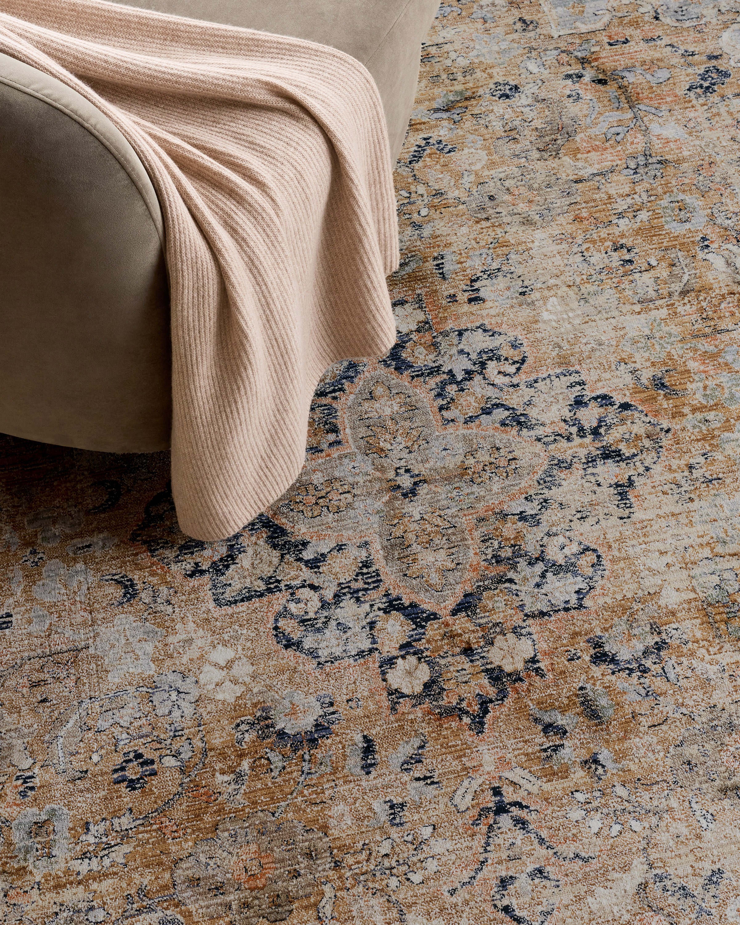 Quince Sari Performance Rug - Thumbnail 3