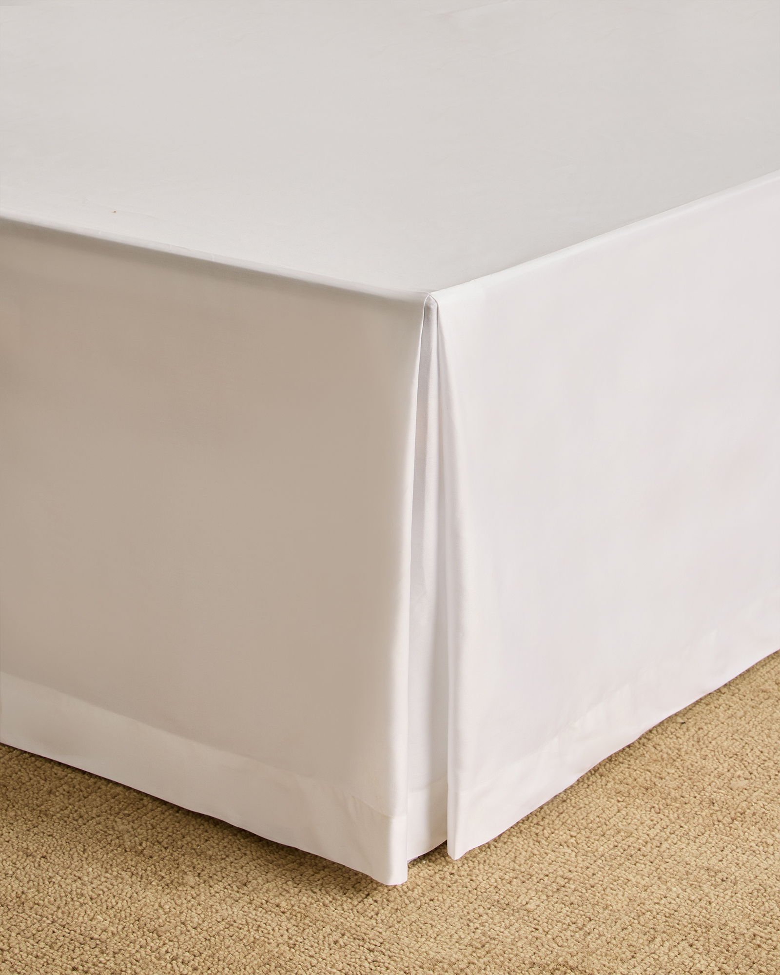 U-BEDD-558-WHIT-0232_EDITED_15 inch (1)
