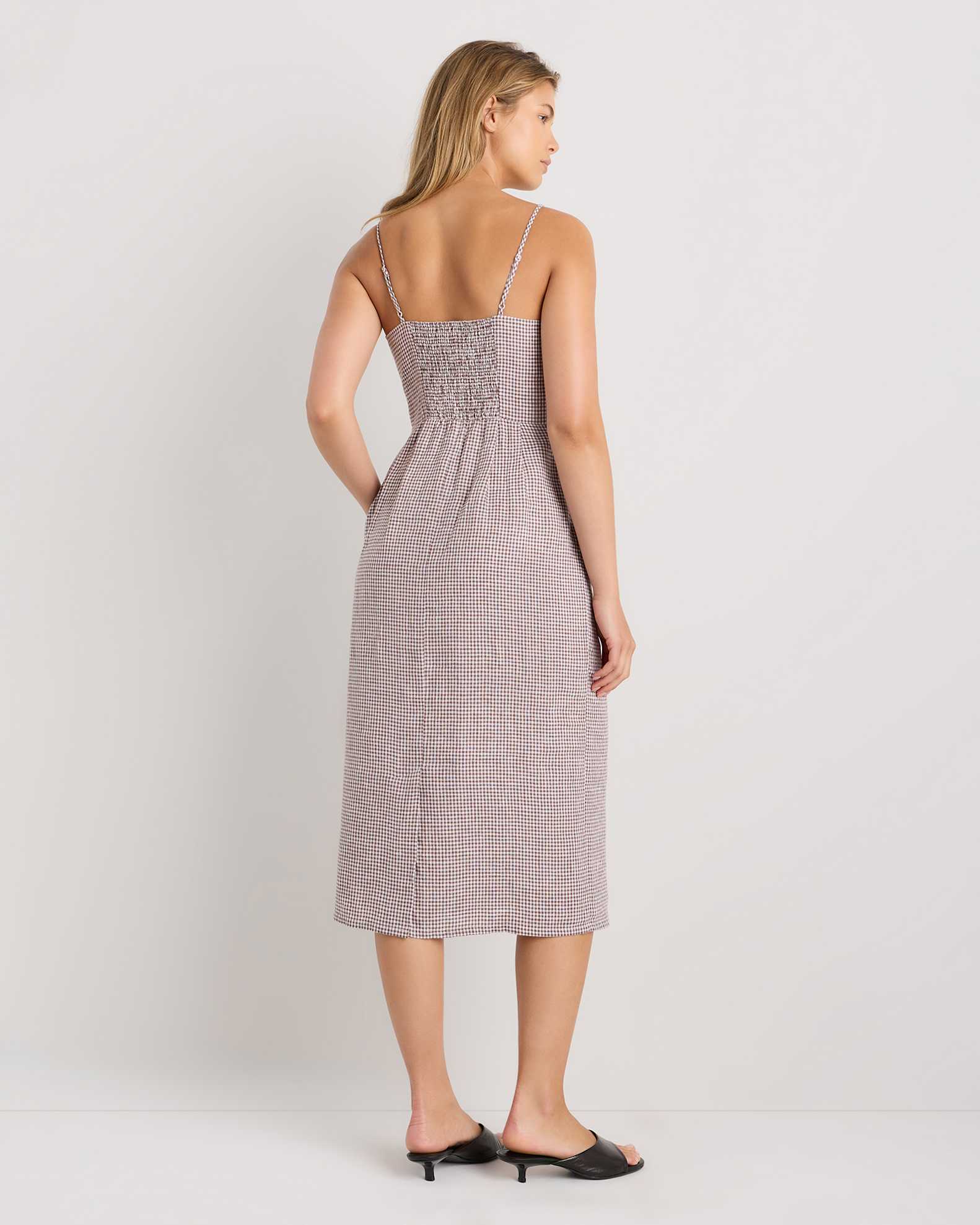 Women's 100% European Linen Scoop Neck Midi Dress in Taupe Brown Gingham, Size Medium by Quince Women's 100% European Linen Scoop Neck Midi Dress in Taupe Brown Gingham, Size Medium by Quince