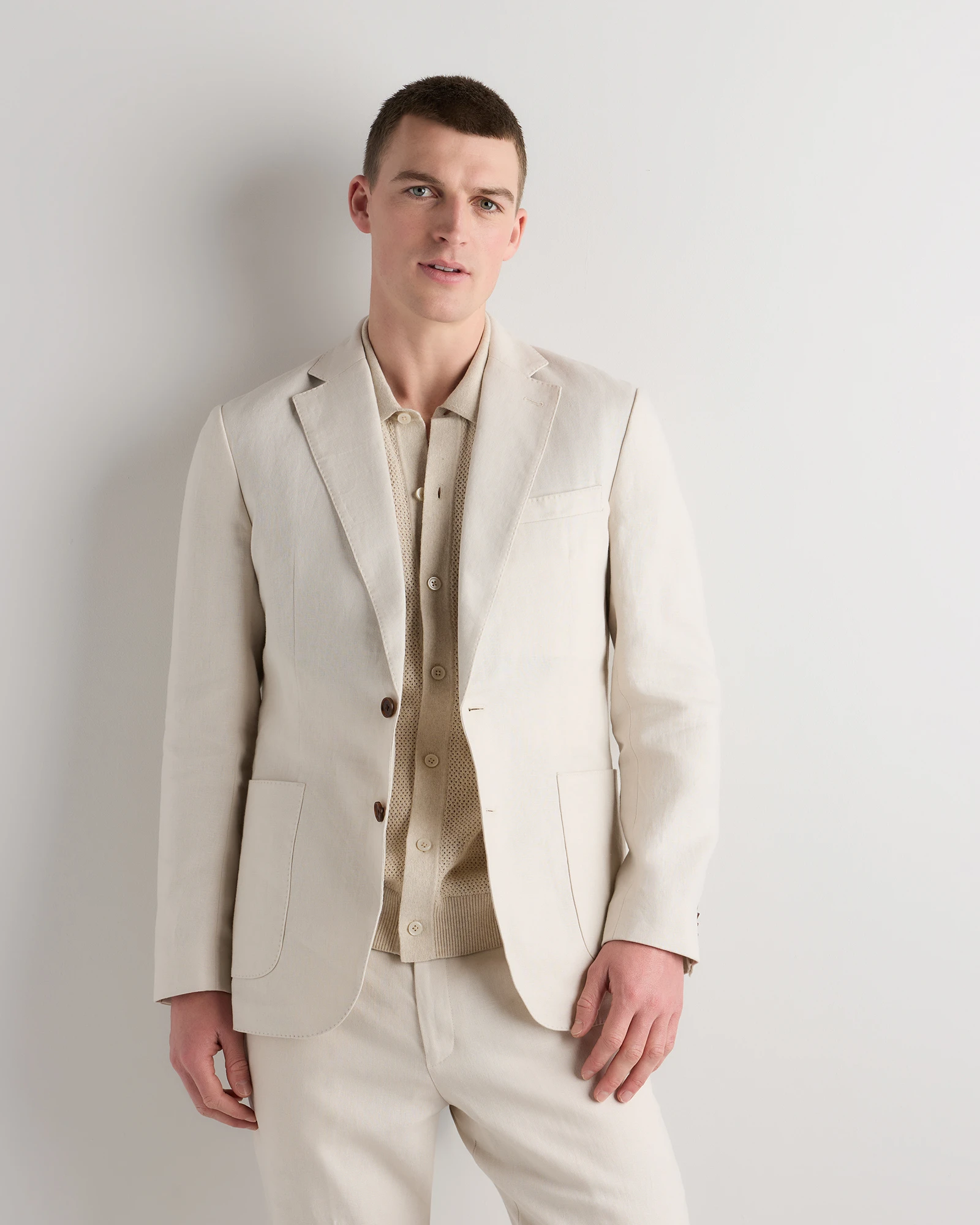 Men's Tailored European Linen Suit Blazer in Sand