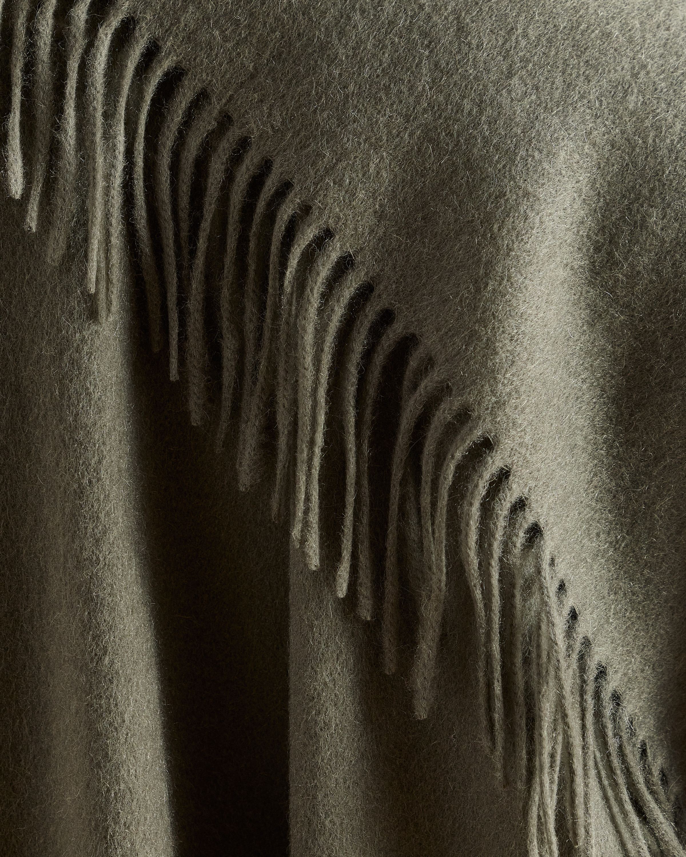 Mongolian Cashmere Throw - Moss