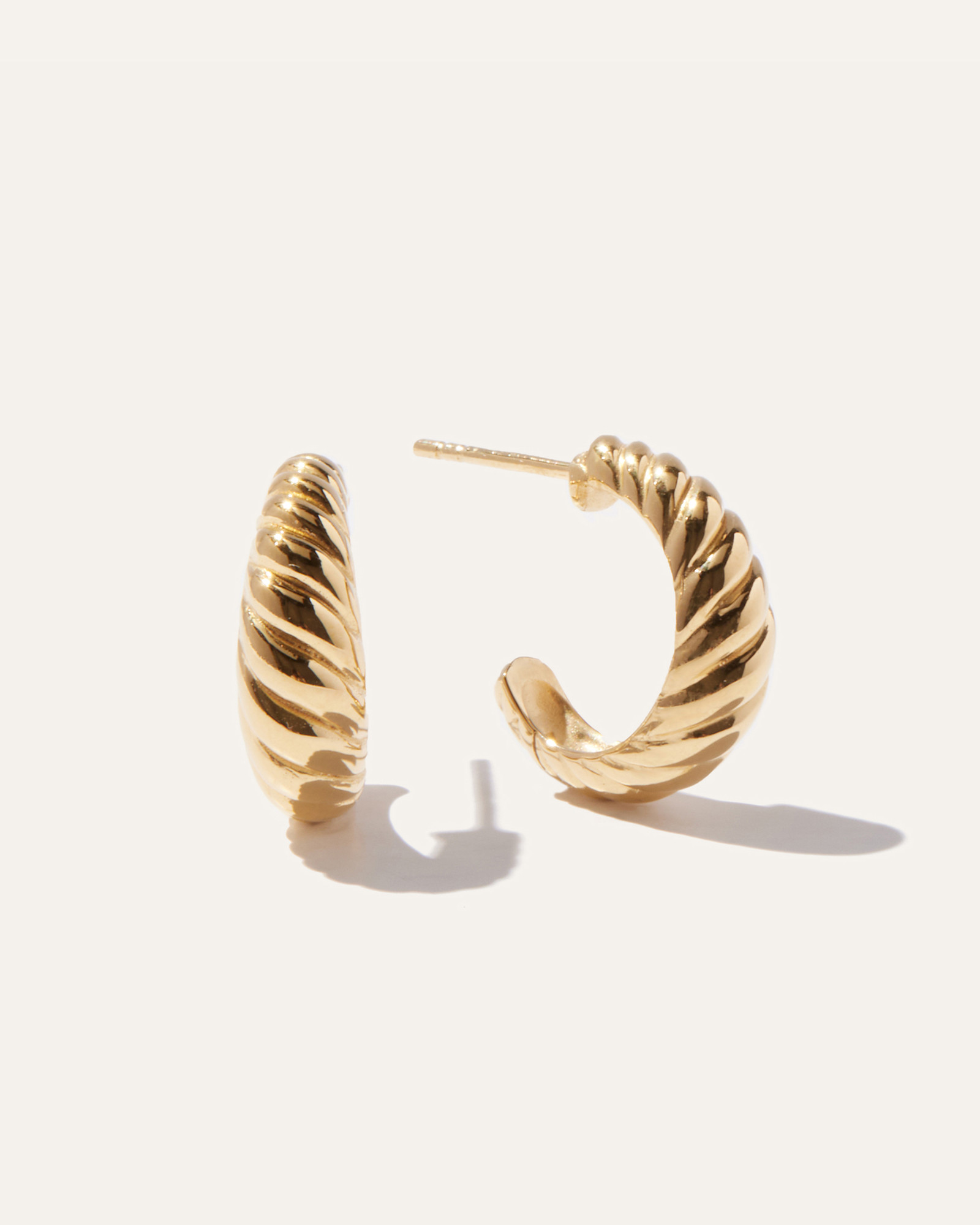 NEW-EARR5 3776