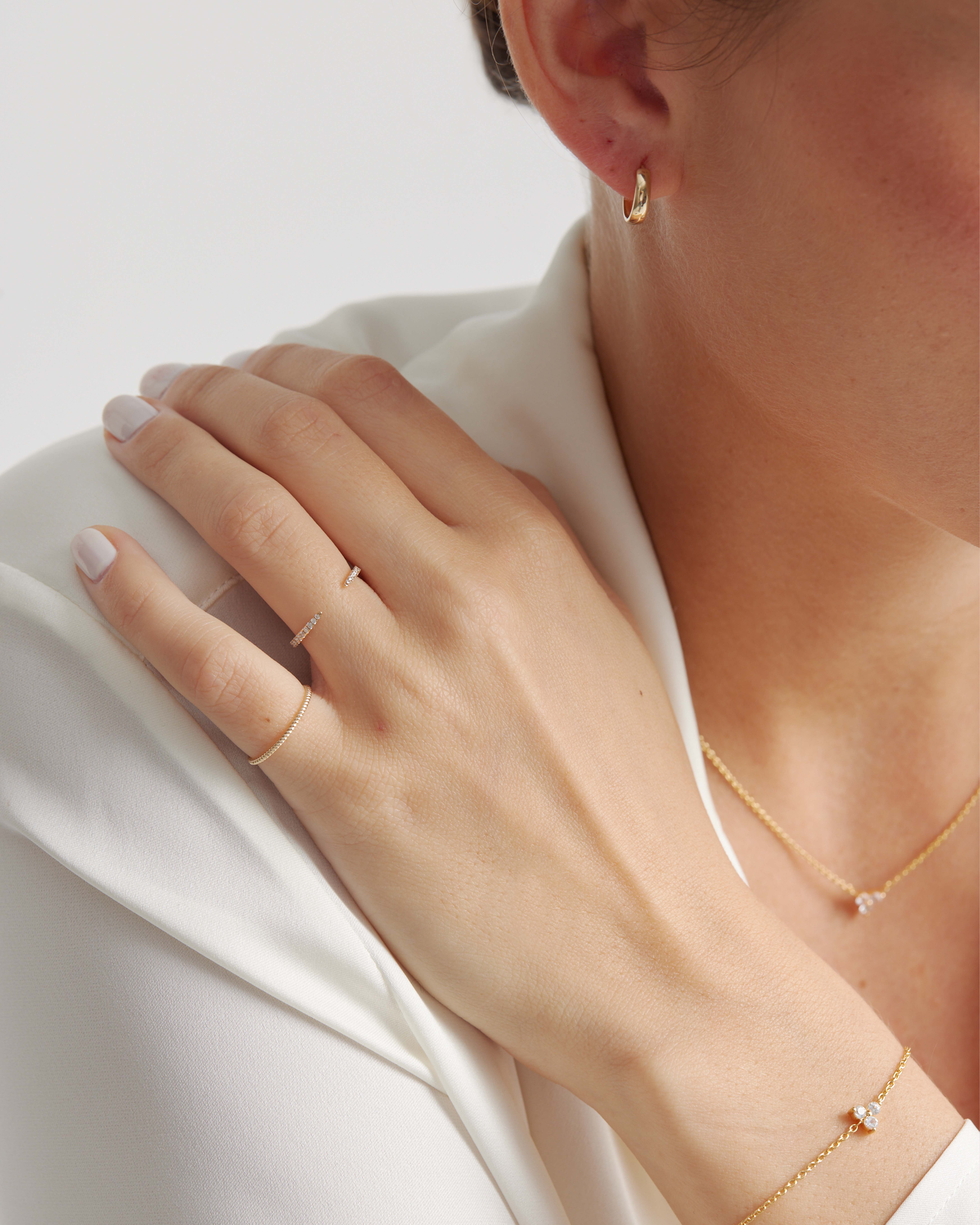 【MISSOMA】FINE OPEN CLAW RING Fine Open Claw Ring | 14k Solid Gold/Black Diamond | Missoma