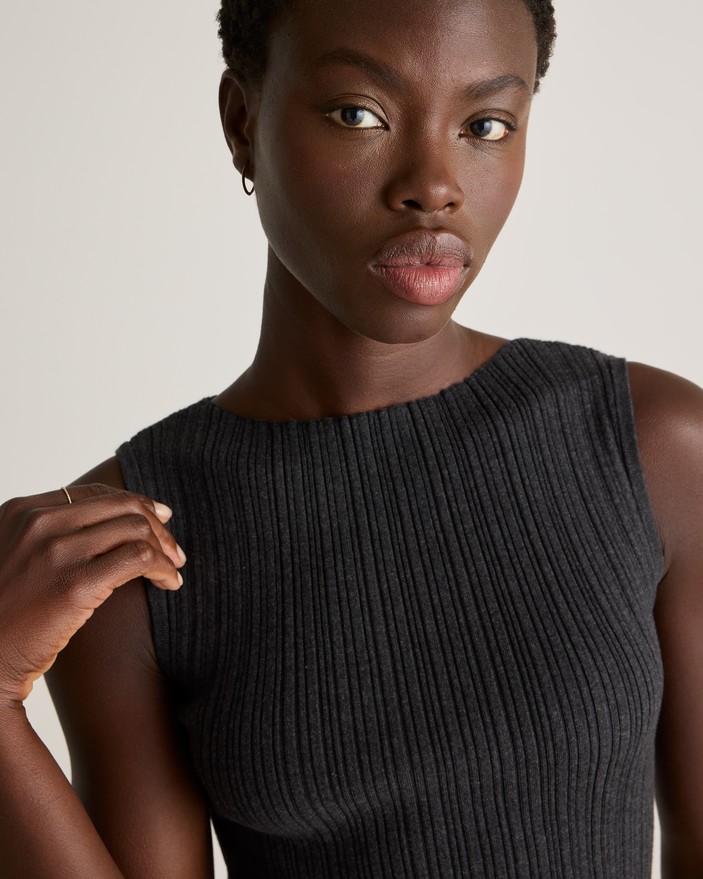 Cotton Cashmere Ribbed Tank in Heather Charcoal