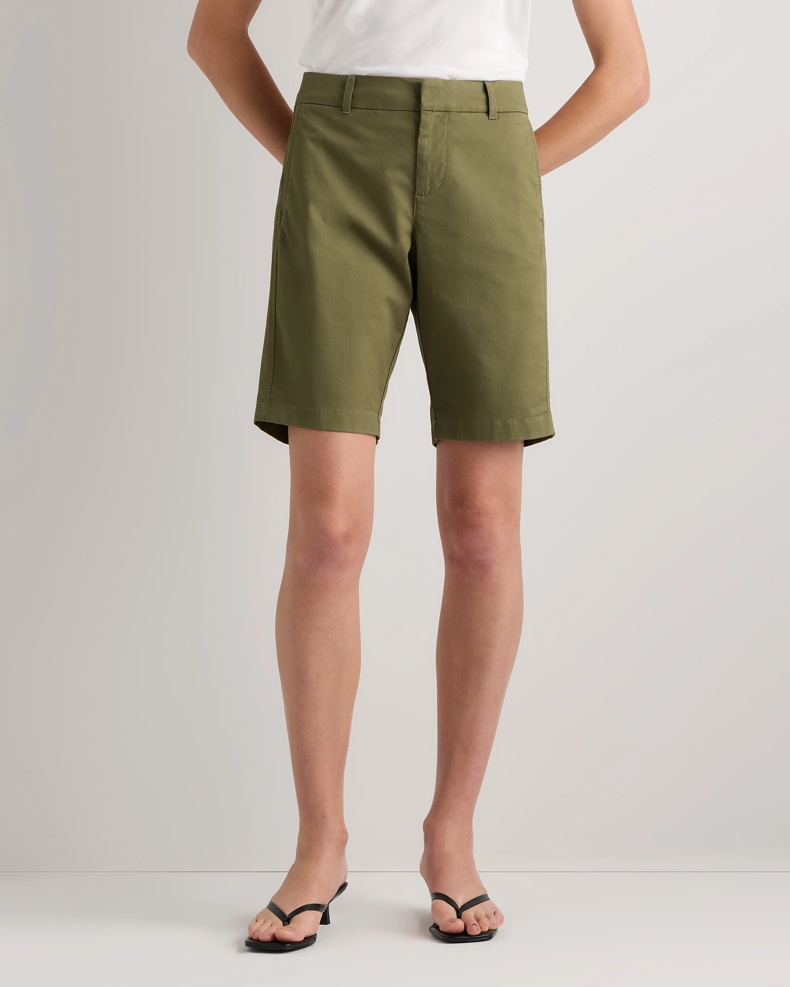 Quince organic cotton chino Bermuda short in Bayberry Olive