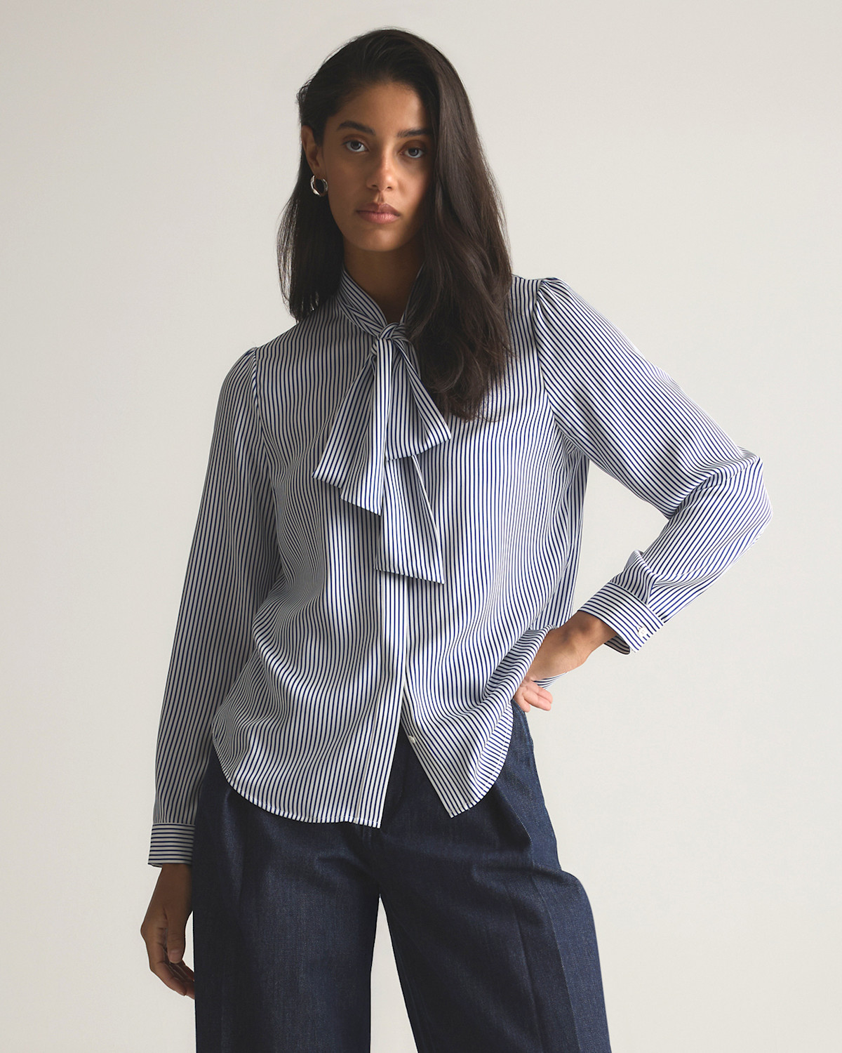 Quince Washable Stretch Silk Tie Neck Blouse in Evie Stripe