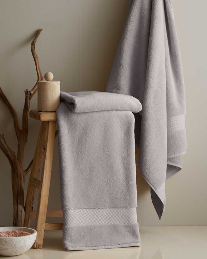 Towels UltraLuxePlush GREY BathSheets 2325