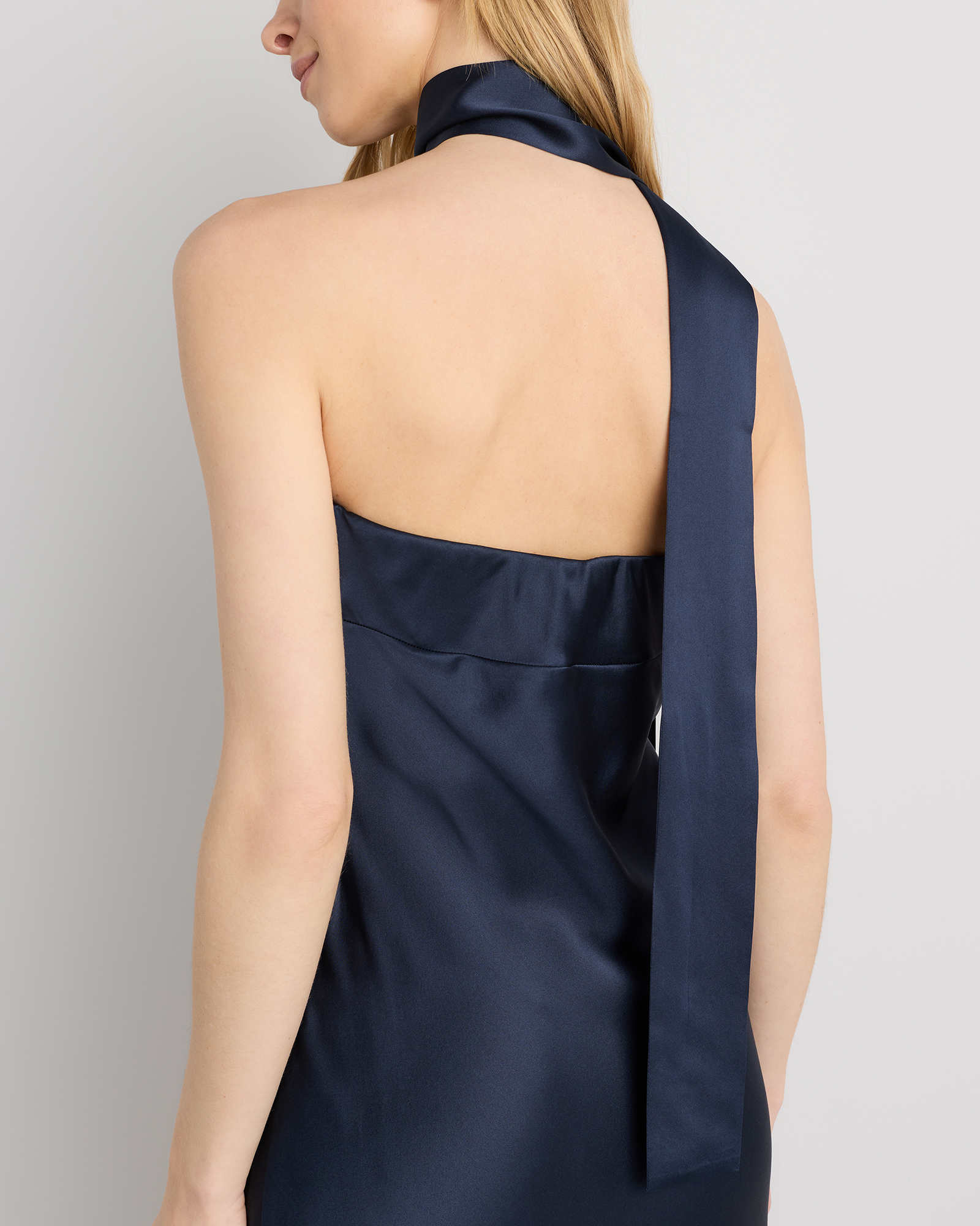 100% Washable Silk Strapless Scarf Maxi Dress in Navy | Quince Canada