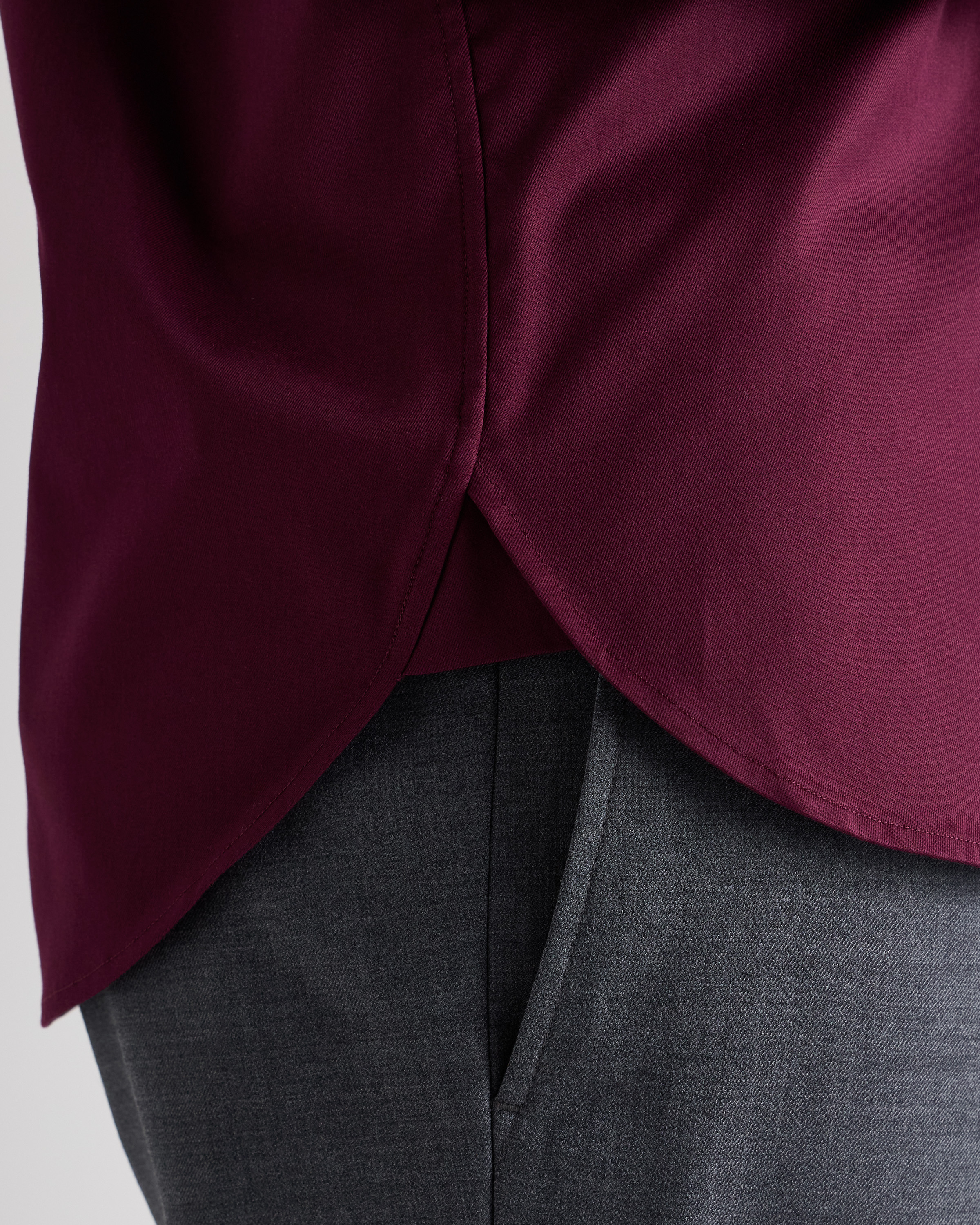 Organic Cotton Stretch Twill Dress Shirt in Barolo Burgundy