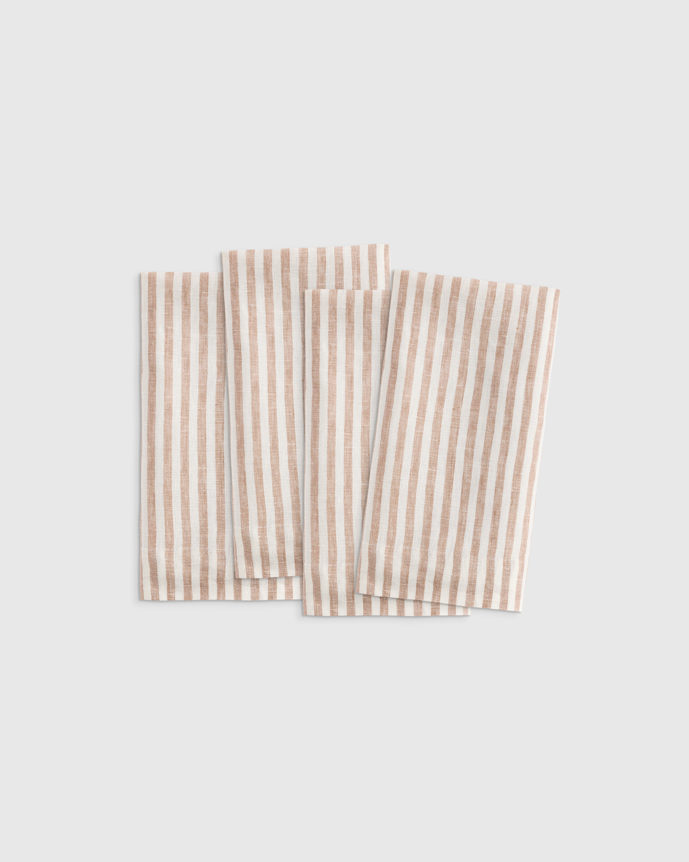 Latte/White Stripe Serviettes de table en lin européen à rayures et à large ourlet (ensemble de 4)