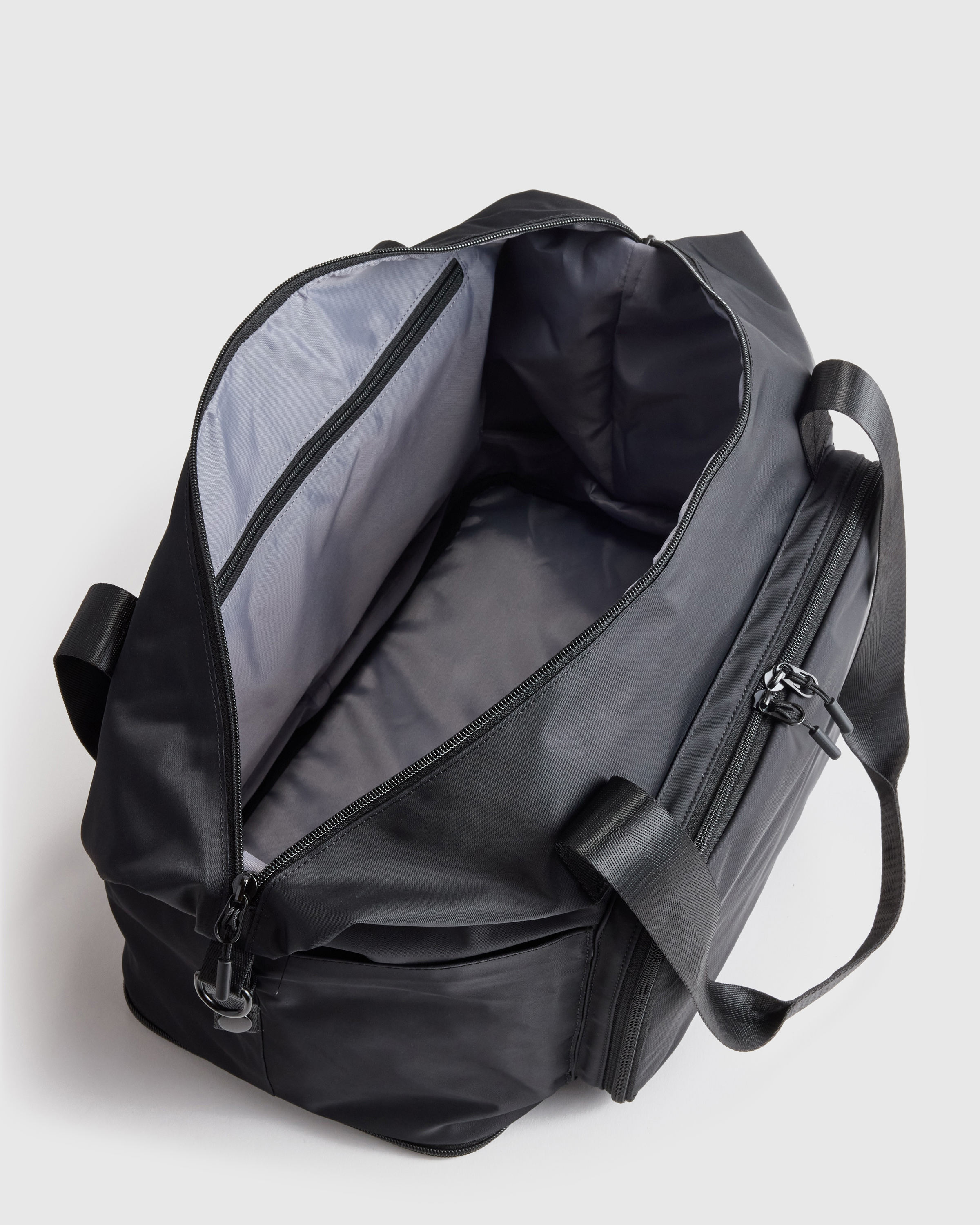 Packable Expandable Travel Tote in Black | Quince Canada
