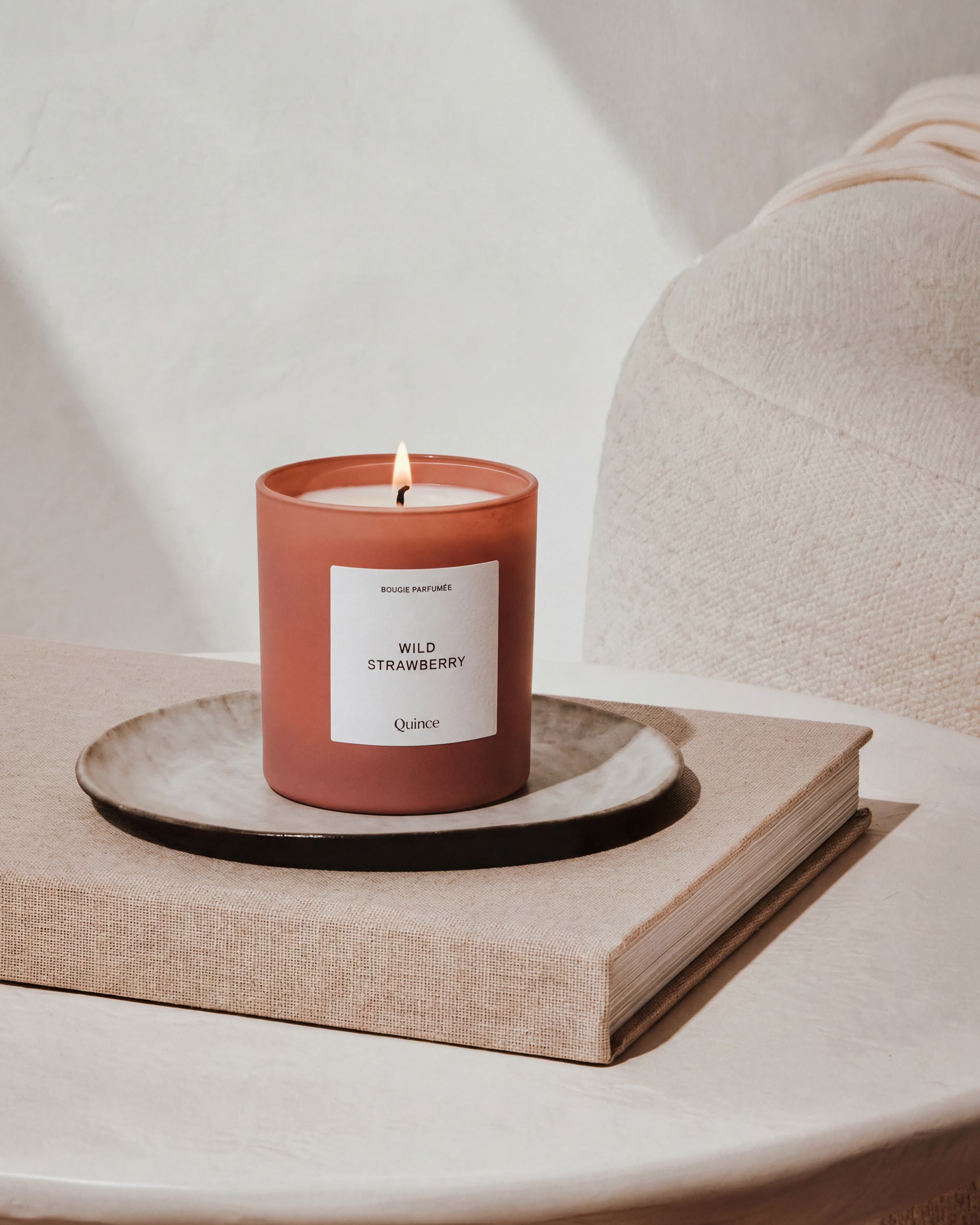 Quince Candle - Thumbnail 3