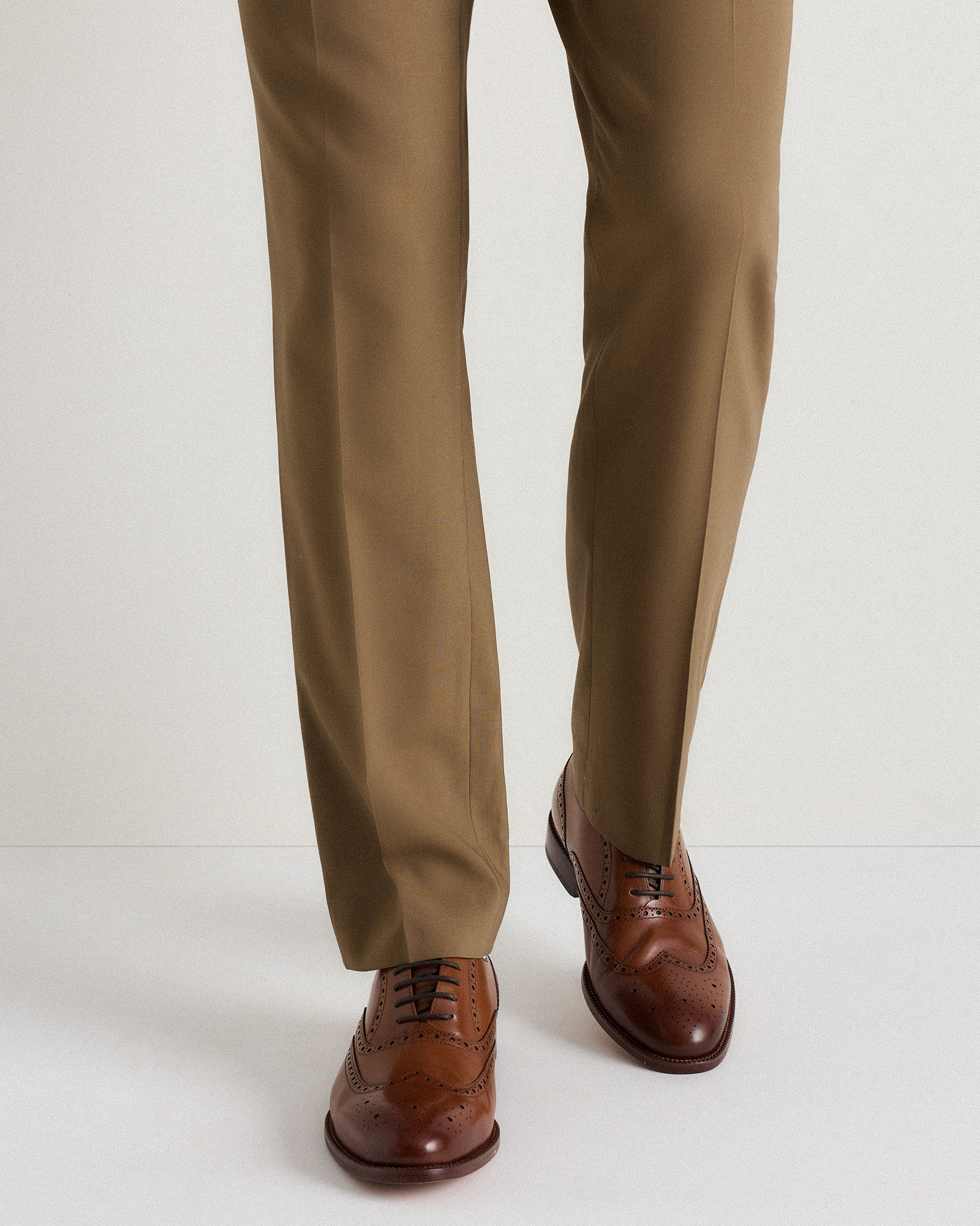 Italian Leather Wingtip Oxford in Tobacco display picture 3