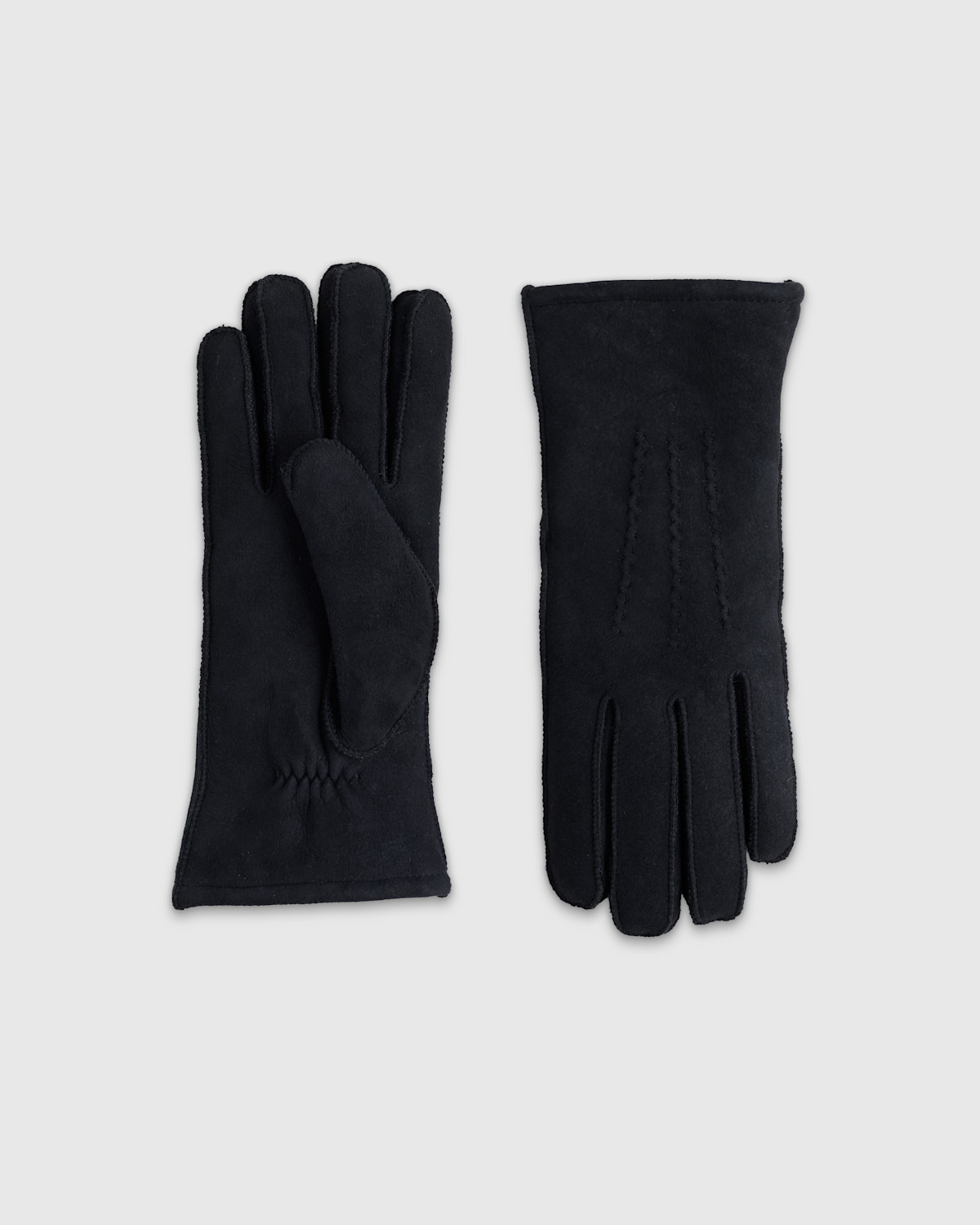 Quince 100% Australian Shearling Gloves in Black