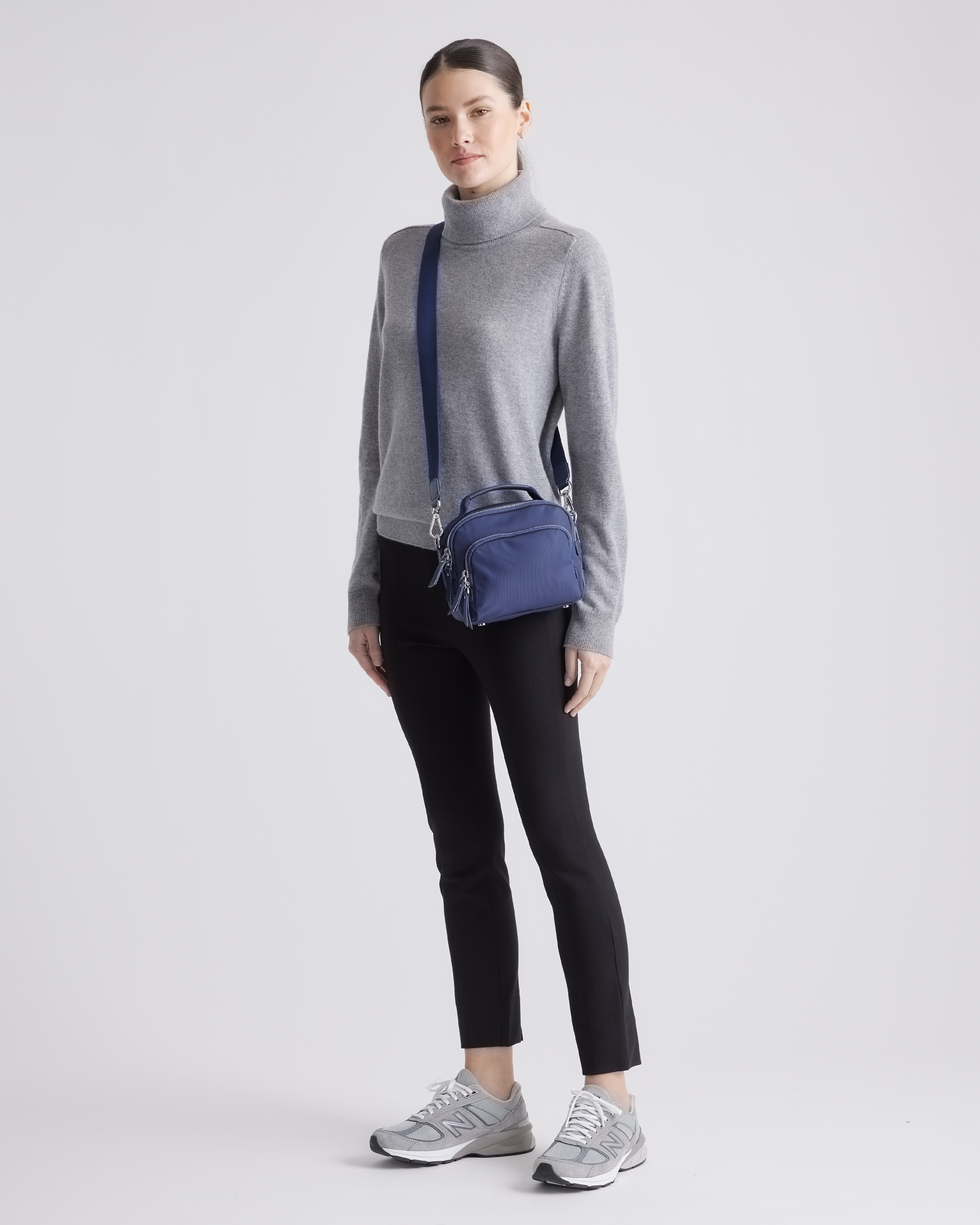 W-BAG-67-NVY 1119