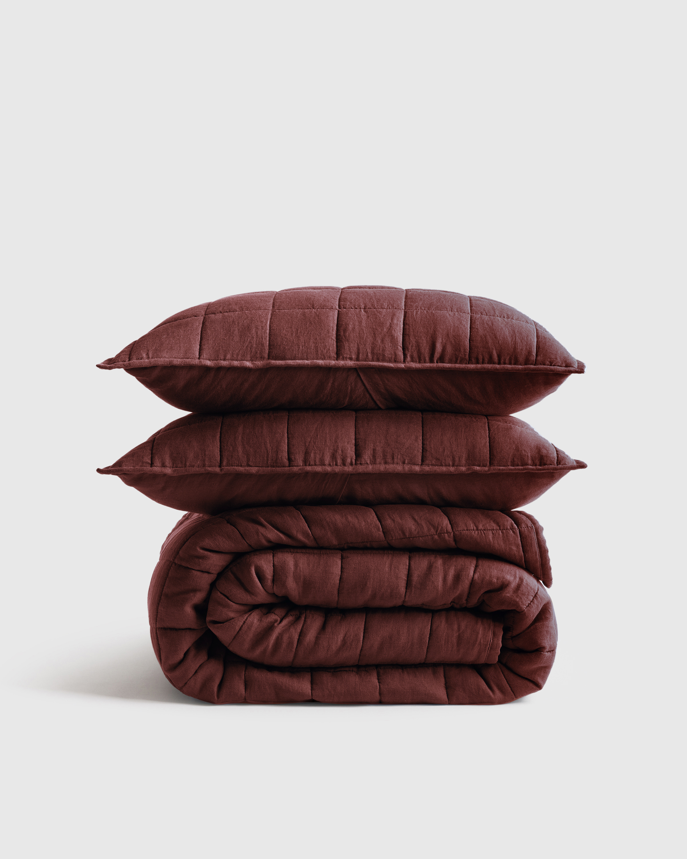 Burgundy European Linen Box Quilt Set