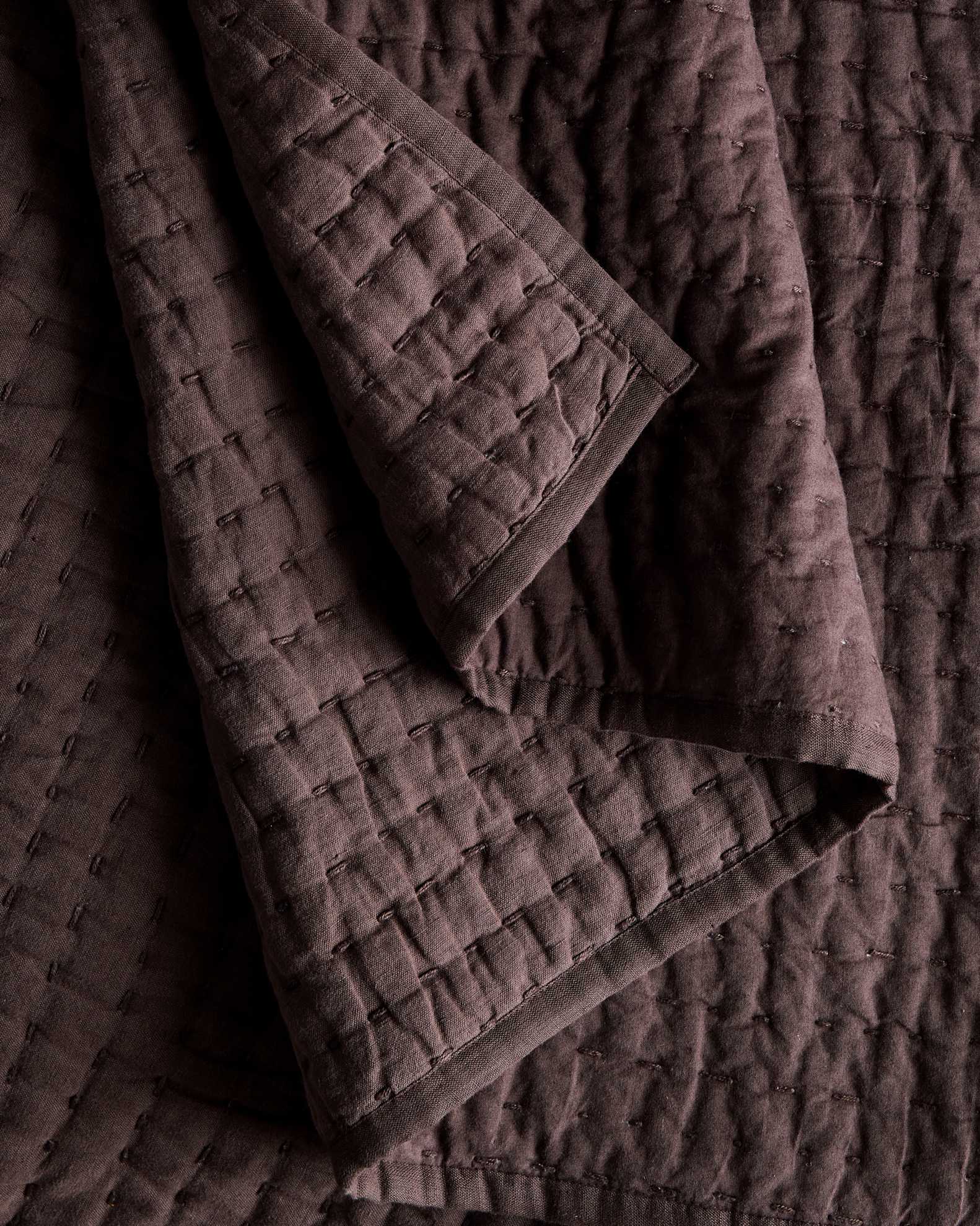 European Linen Cotton Stitch Quilt Set in Orchid