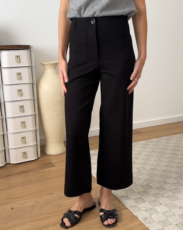 Ultra-Stretch Ponte Cropped Wide Leg Pants - PDP Video Thumbnail (Black, 4x5)