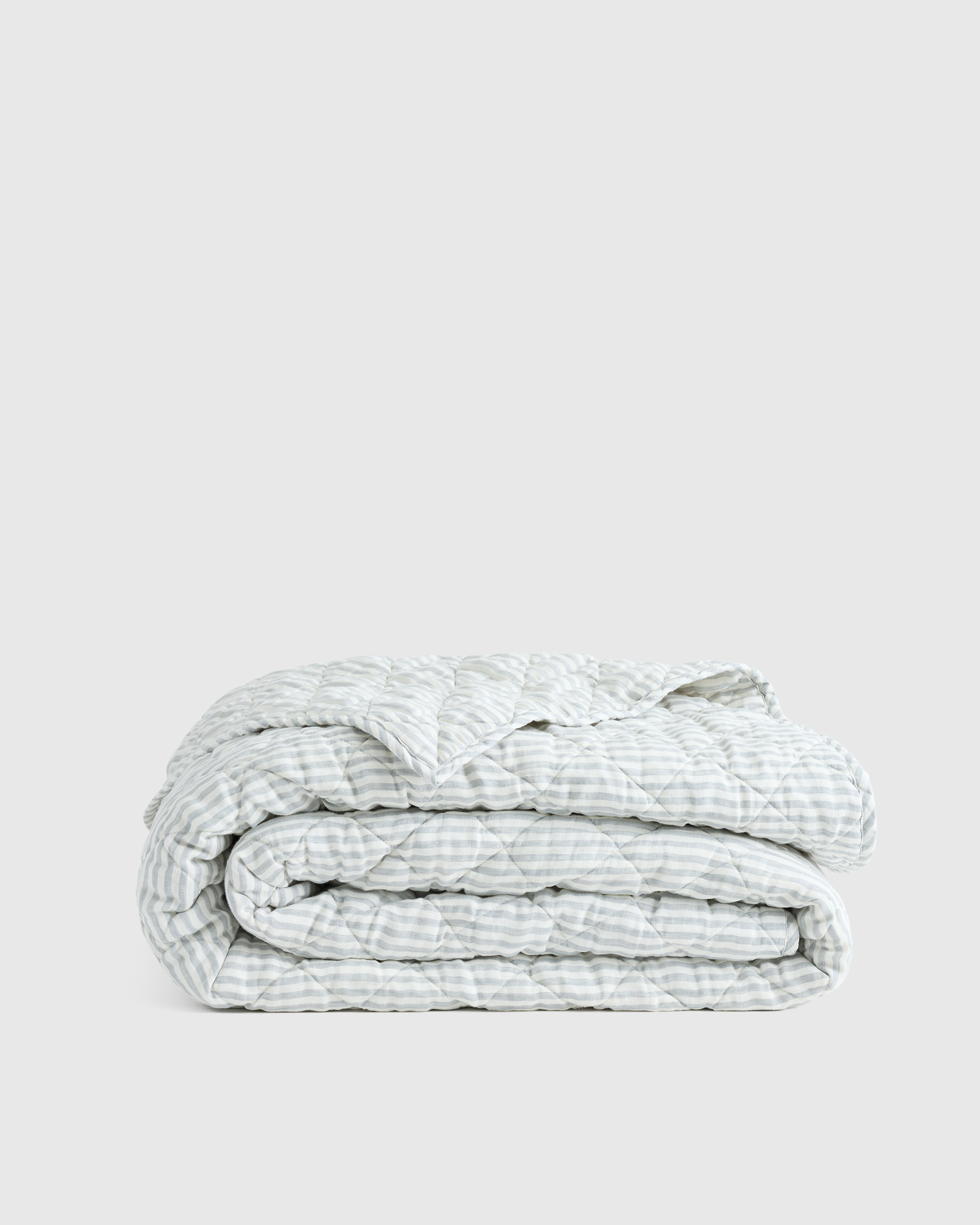 Mist/White Stripe European Linen Stripe Quilt 