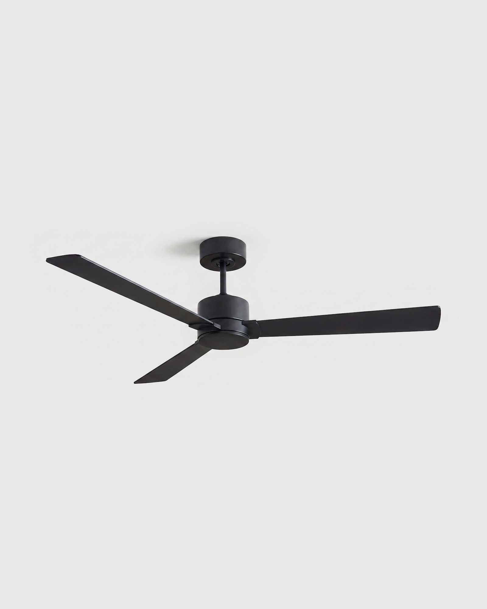 U-LGHT-29-BLK Brass (1)