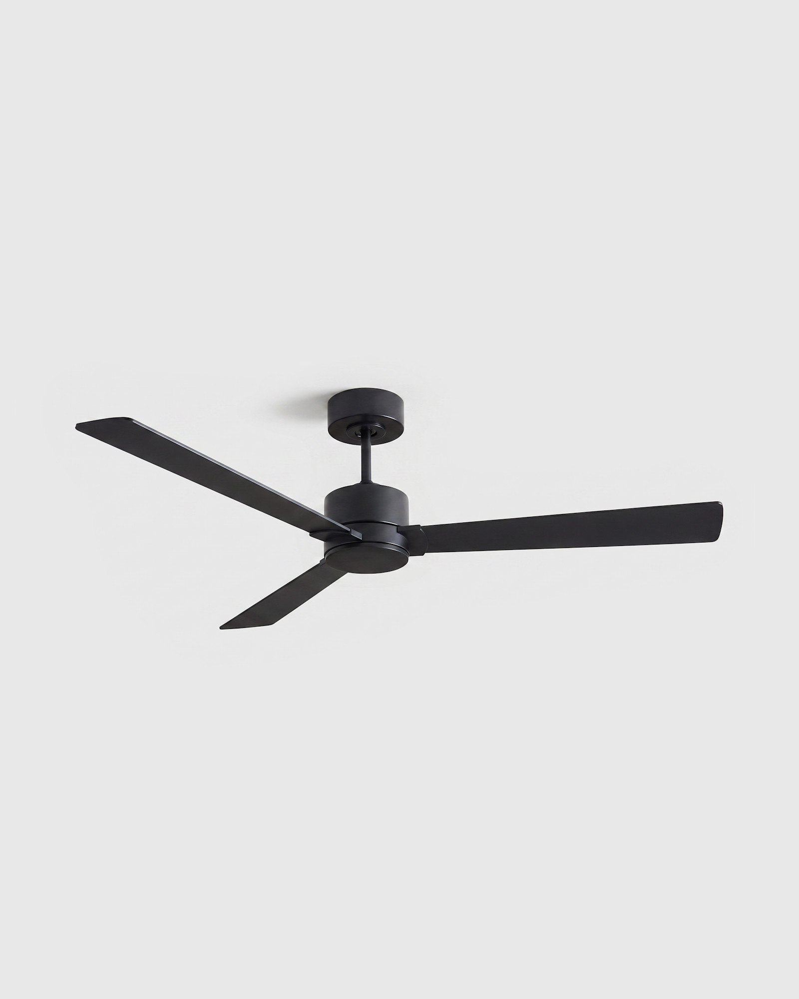 U-LGHT-29-BLK Brass (1)