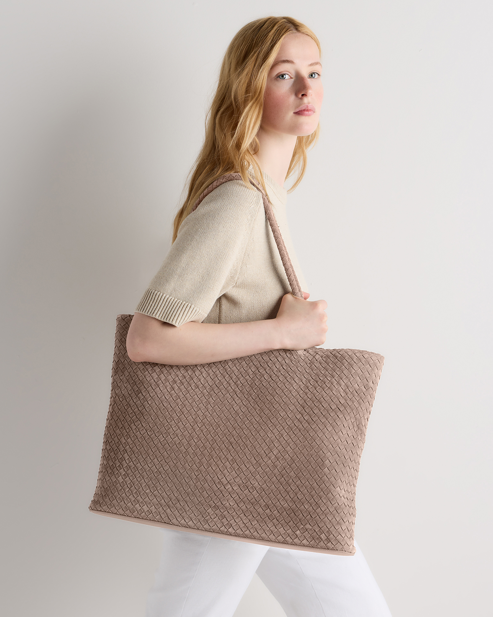 W-BAG-219-PEBBLE-01 EDITED