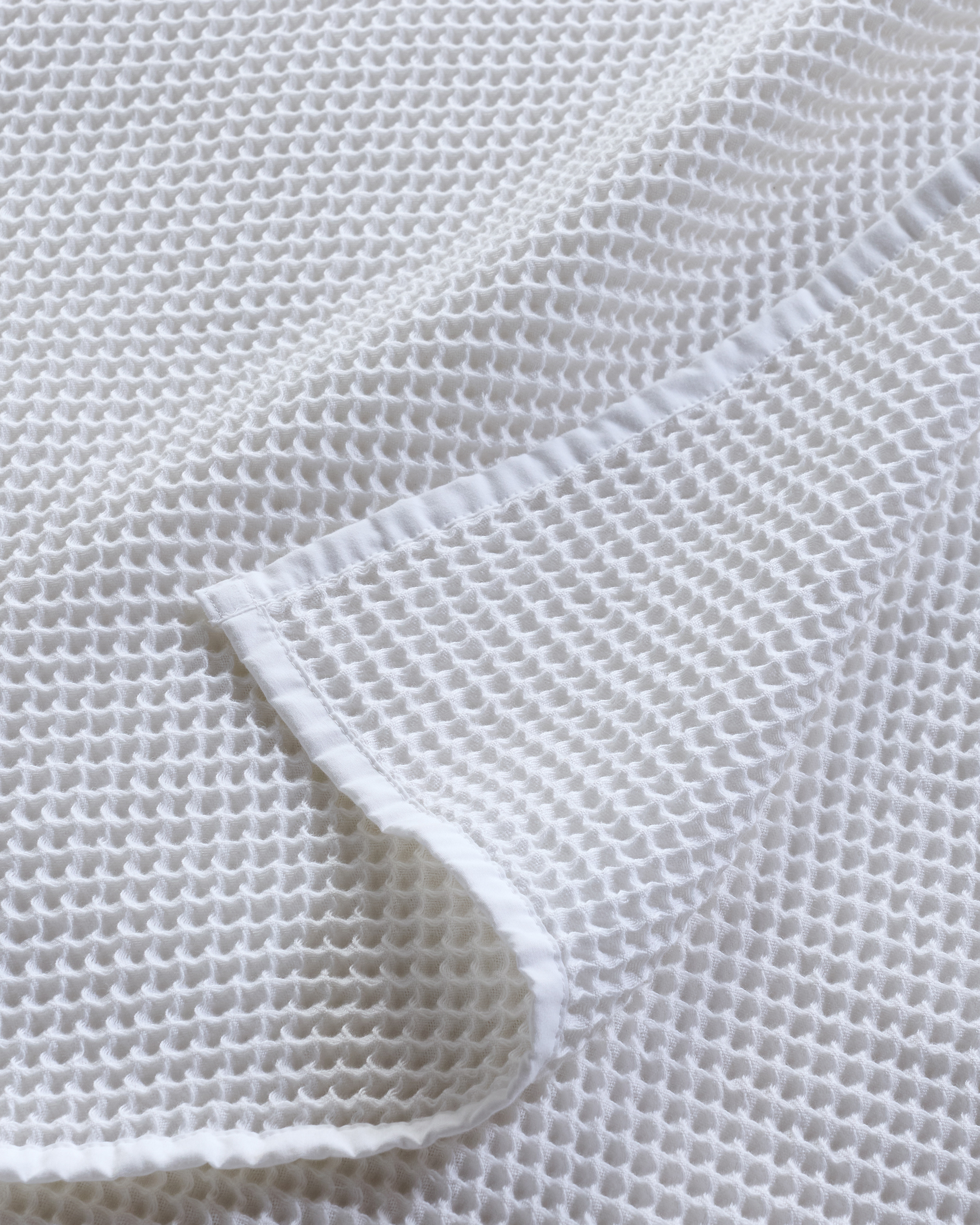 Quince Waffle Weave Blanket - Thumbnail 4