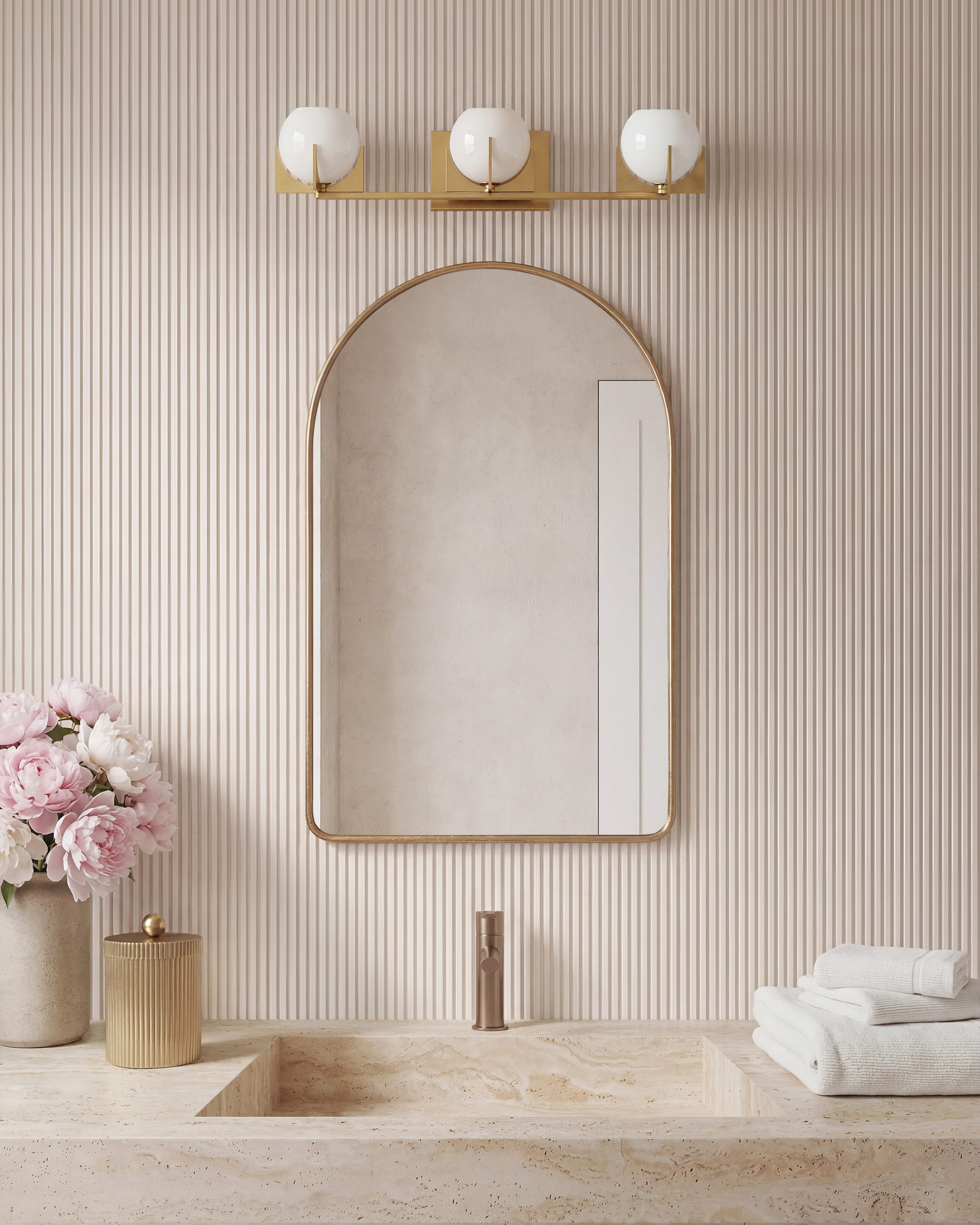 Quince Deco Glass Globe Vanity Sconce