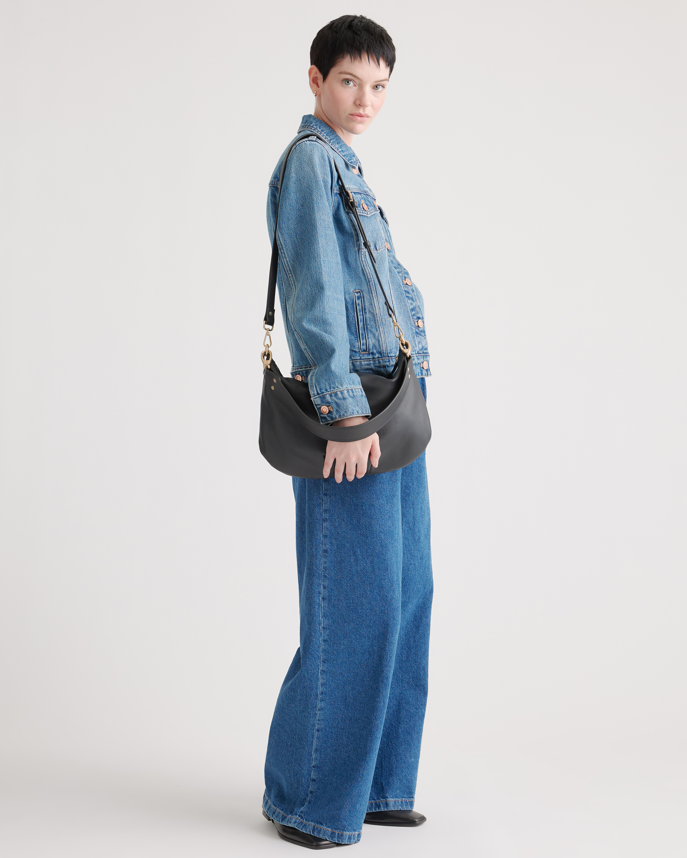 CRESCENT BAG – HPAI Official