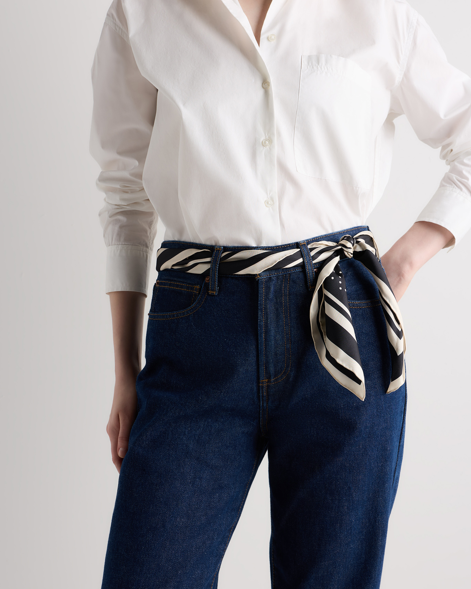 100% Silk Printed Square Scarf - thumbnail 4