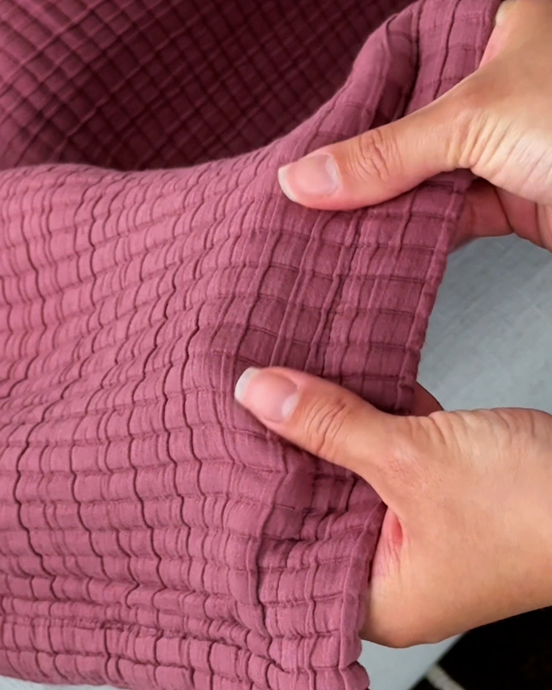 Organic Ribbed Cotton Coverlet Set - PDP Video Thumbnail (Plum, 4x5)