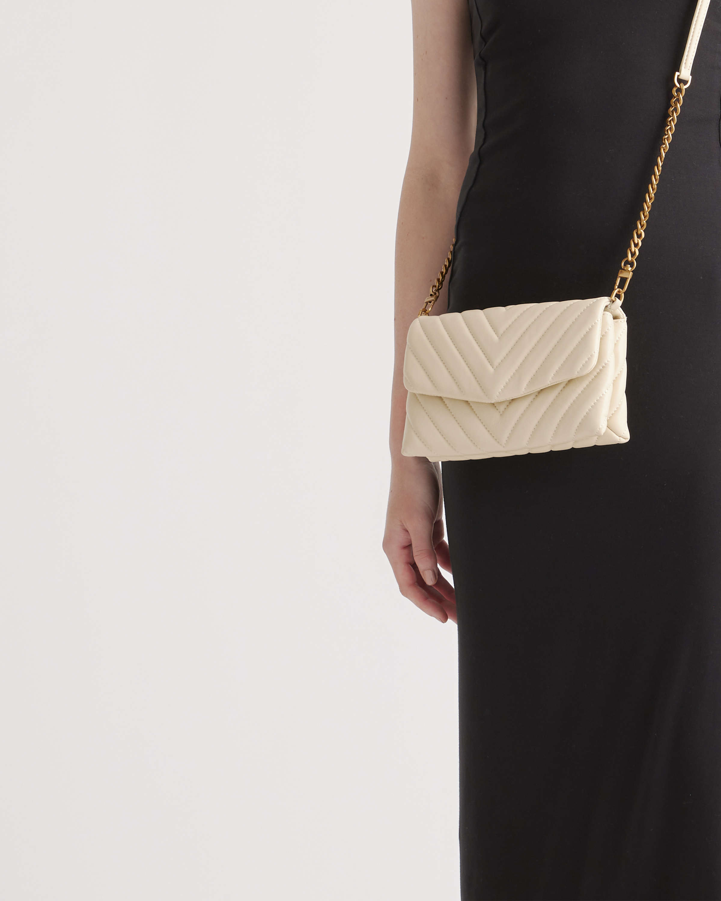 W-BAG-50-CRM 0013